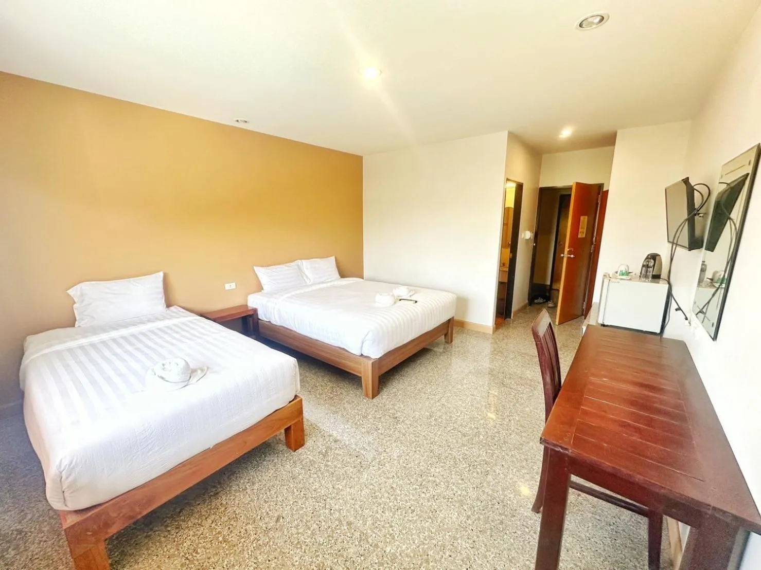 Bedroom, Bed in นคร นอน เล่น(Nakhon Norn Len)