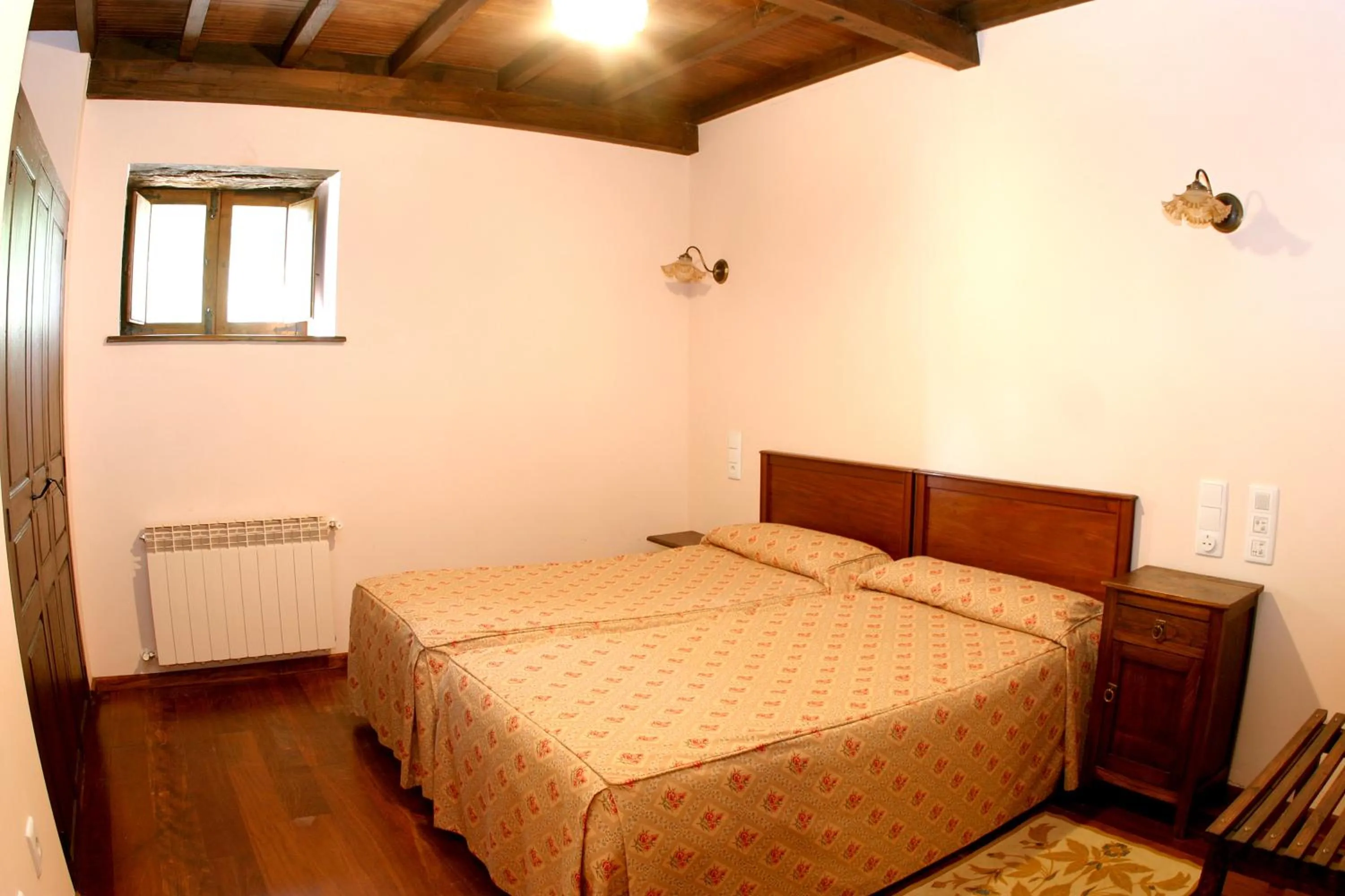 Other, Bed in Hotel Monumento Pazo do Castro