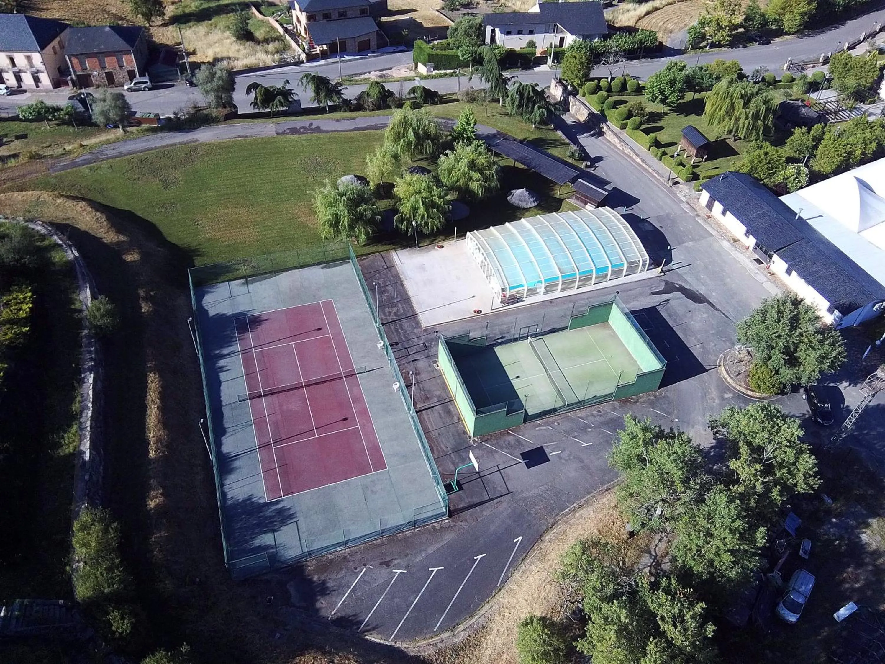 Pool view in Hotel Monumento Pazo do Castro