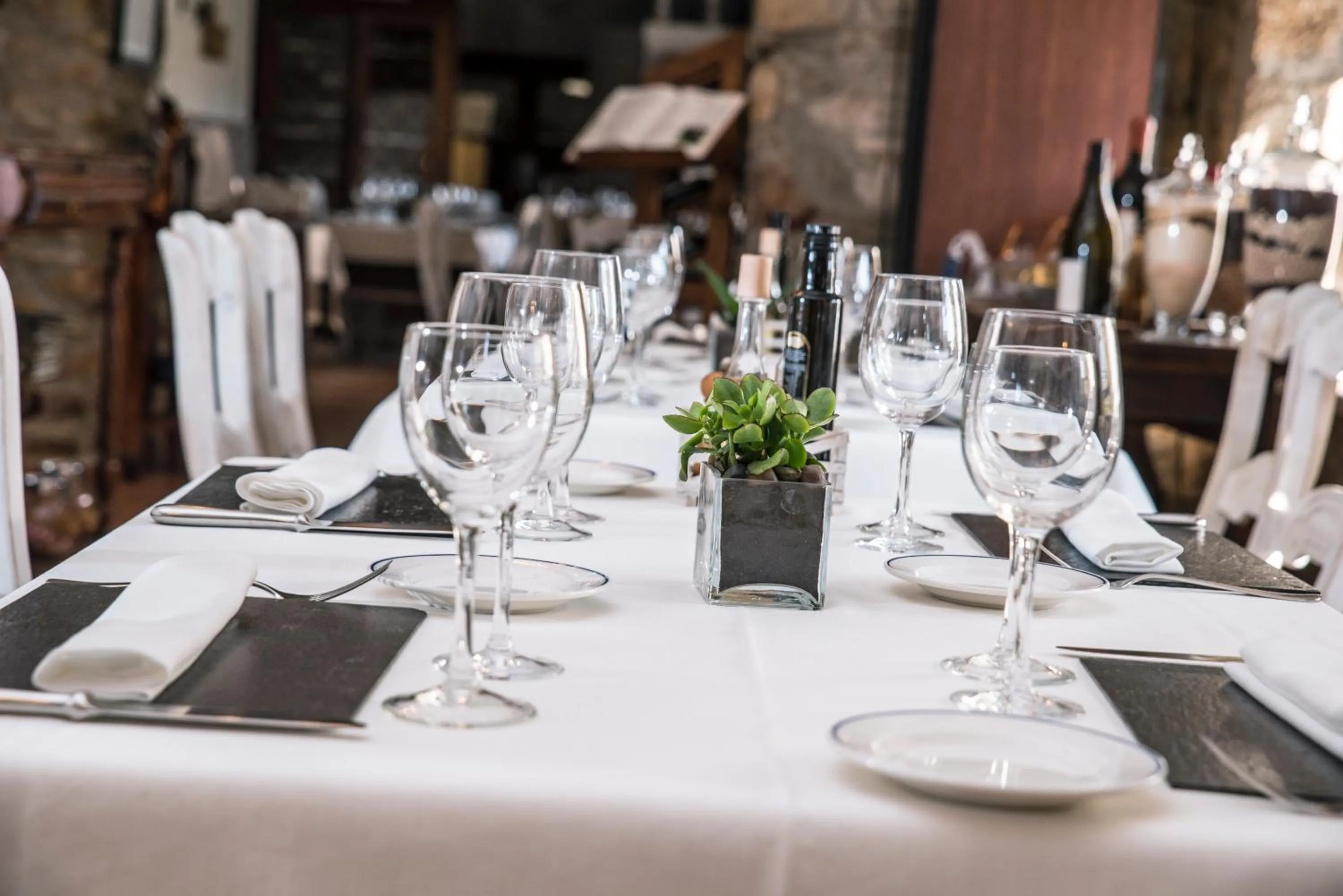 Restaurant/places to eat in Hotel Monumento Pazo do Castro