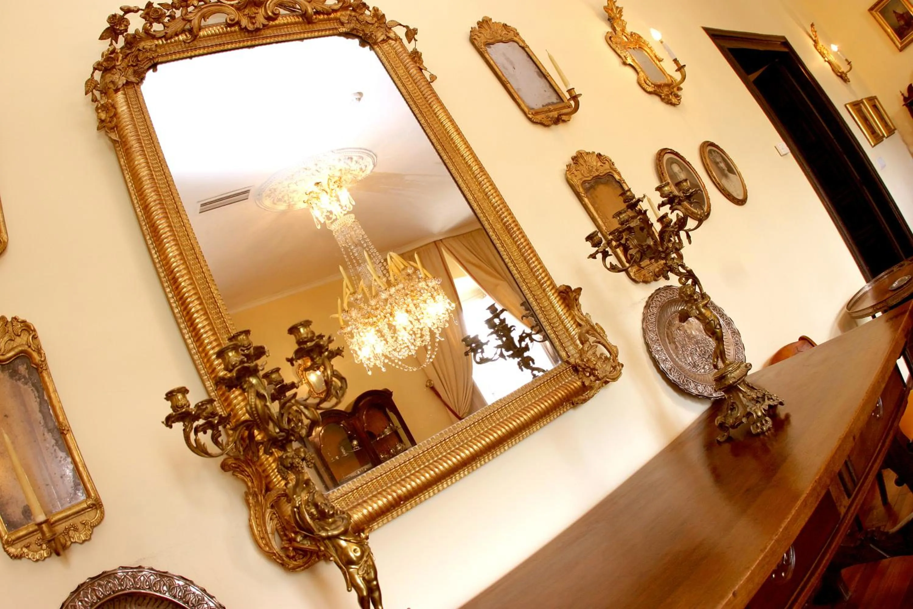 Living room in Hotel Monumento Pazo do Castro