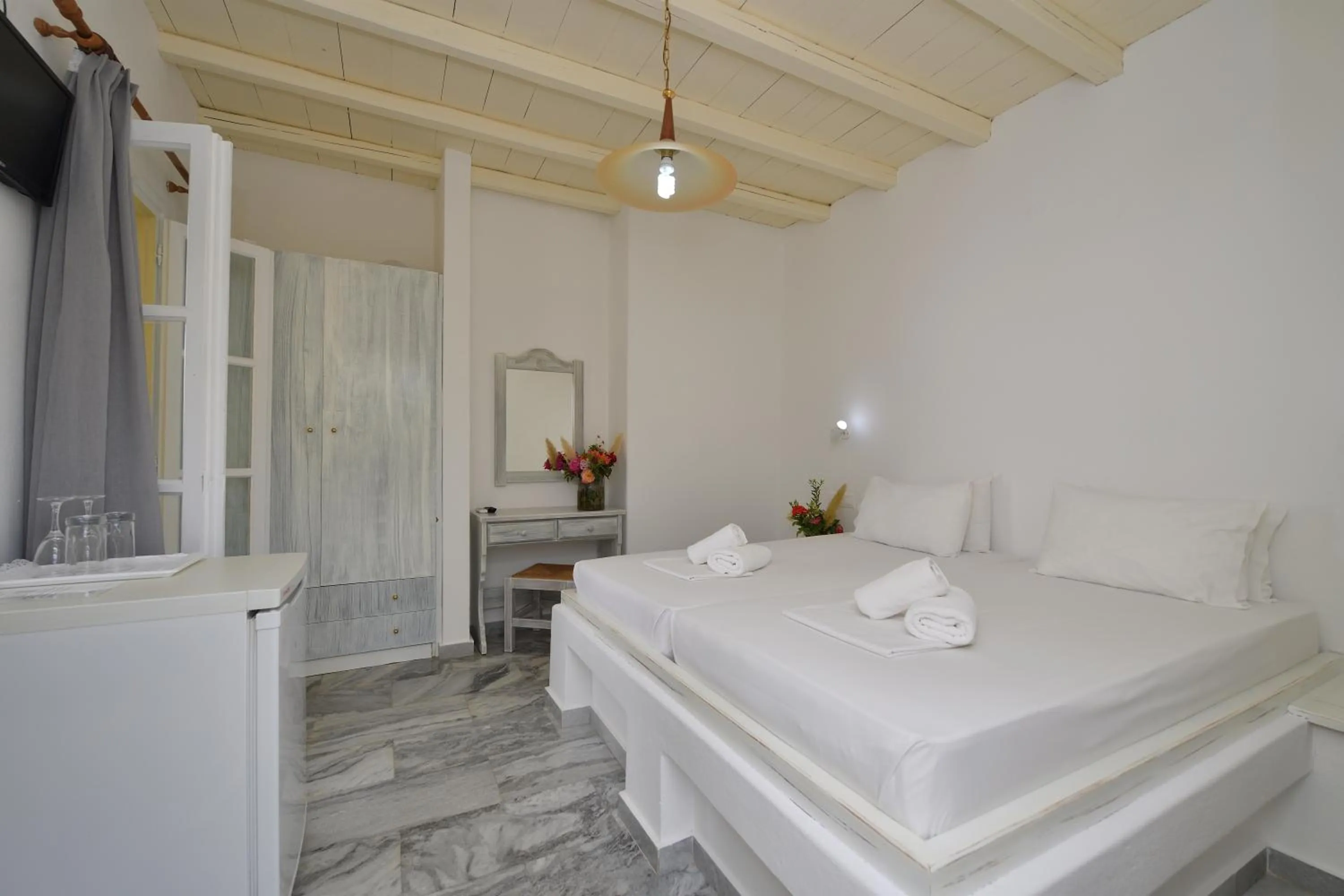 Bedroom, Bed in Surfing Beach Village Paros