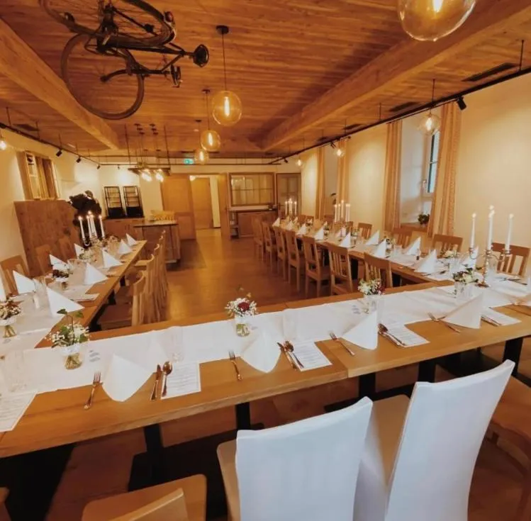Restaurant/places to eat in Gasthof & Hotel Bichler