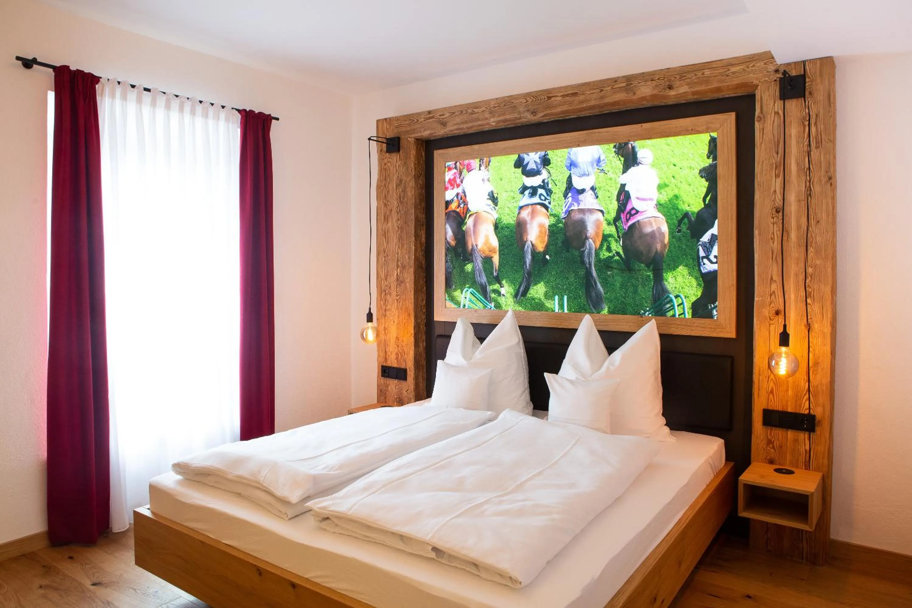 Photo of the whole room, Bed in Gasthof & Hotel Bichler