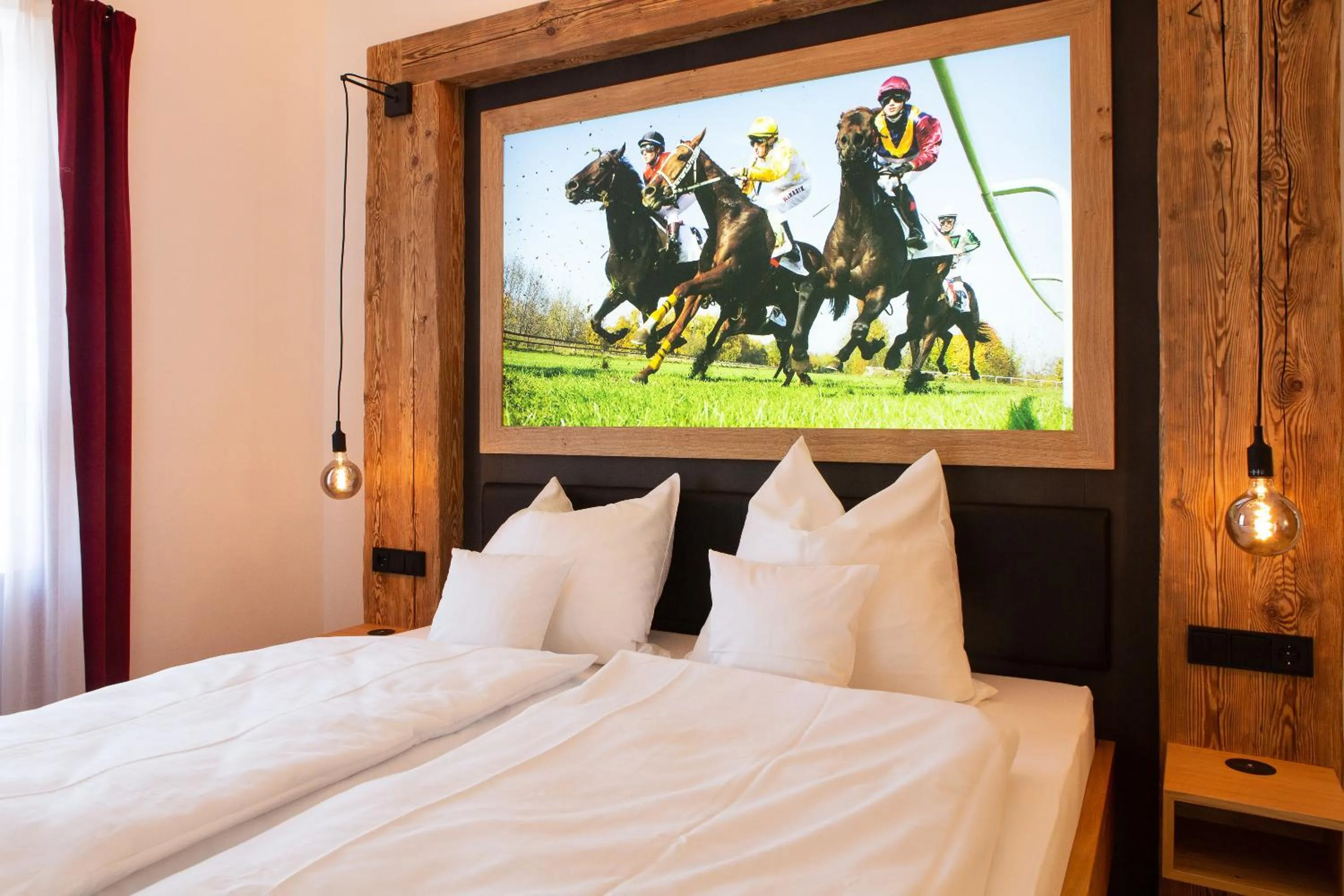 Photo of the whole room, Bed in Gasthof & Hotel Bichler