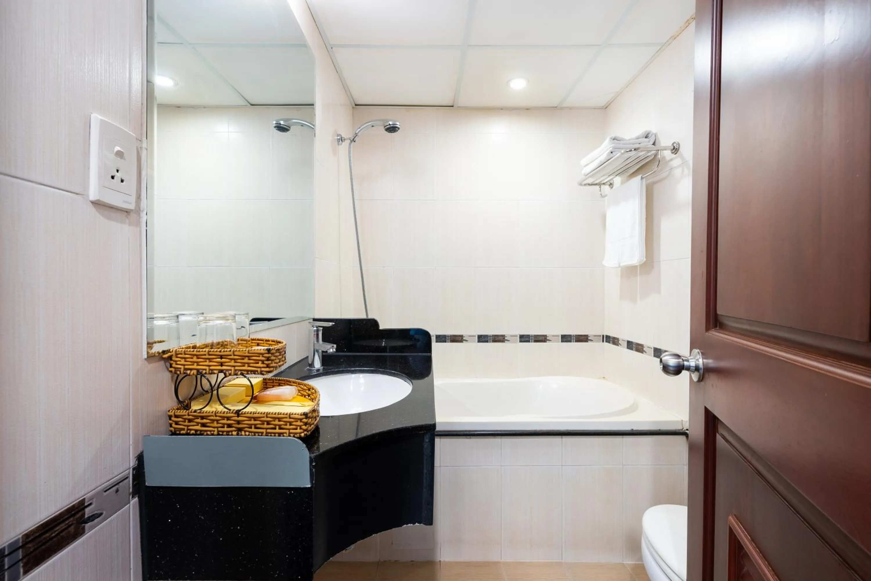 Toilet in LUCASTA SAIGON Hotel