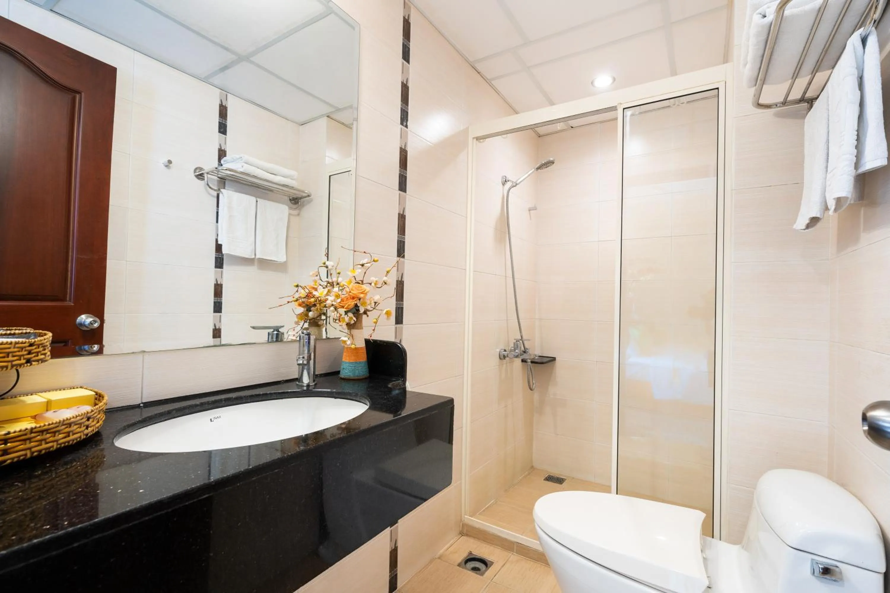 Shower in LUCASTA SAIGON Hotel