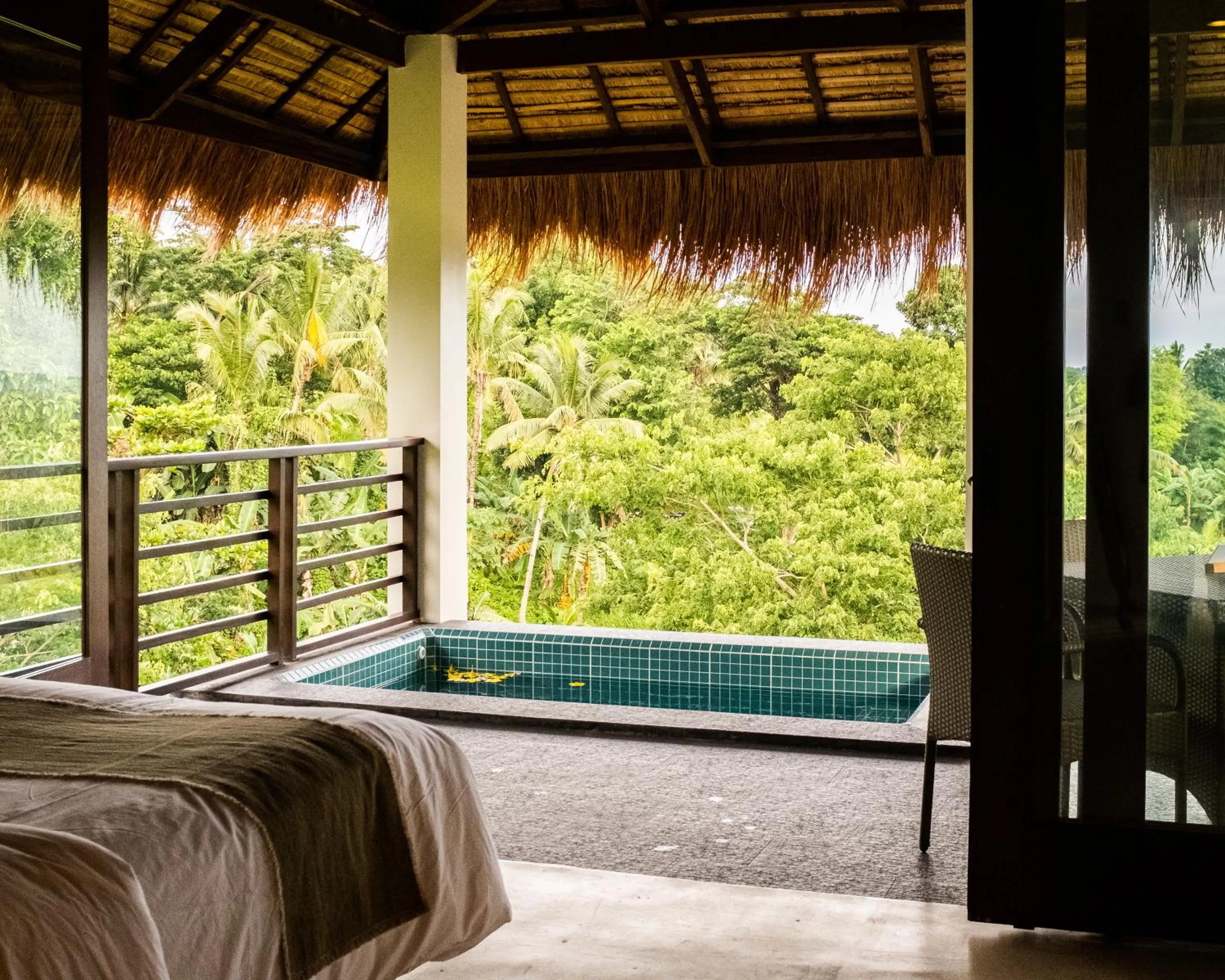 Balcony/Terrace, Bed in La Joya Farm Resort & Spa