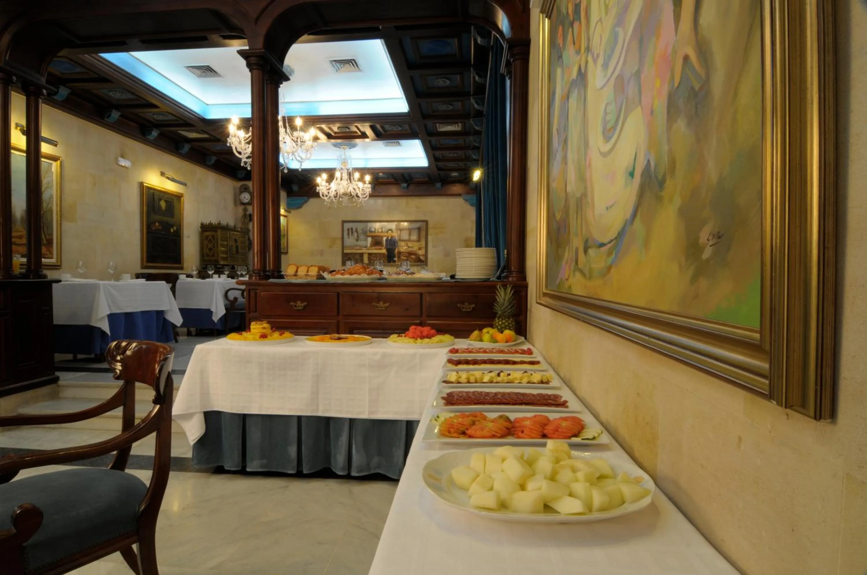 Restaurant/places to eat in Hotel II Virrey