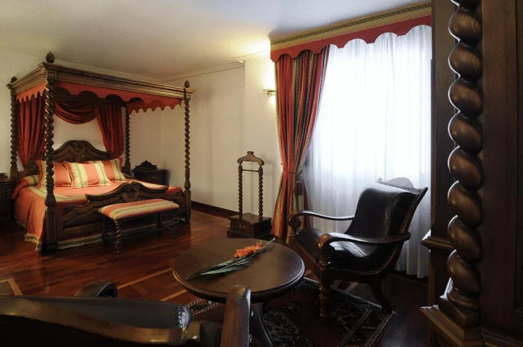 Photo of the whole room, Bed in Hotel II Virrey