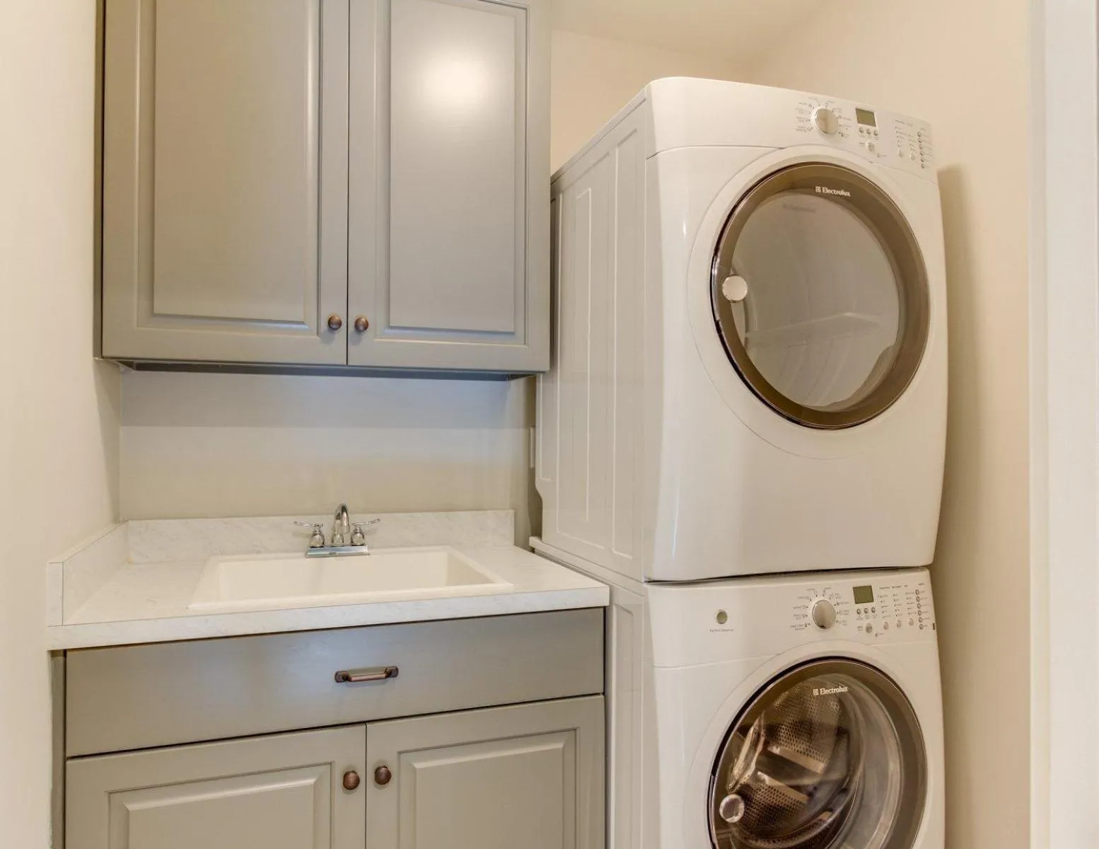 408A The Boardwalk House