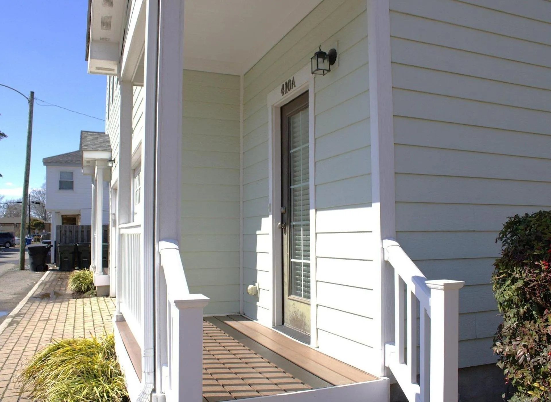 410A The Jetty House