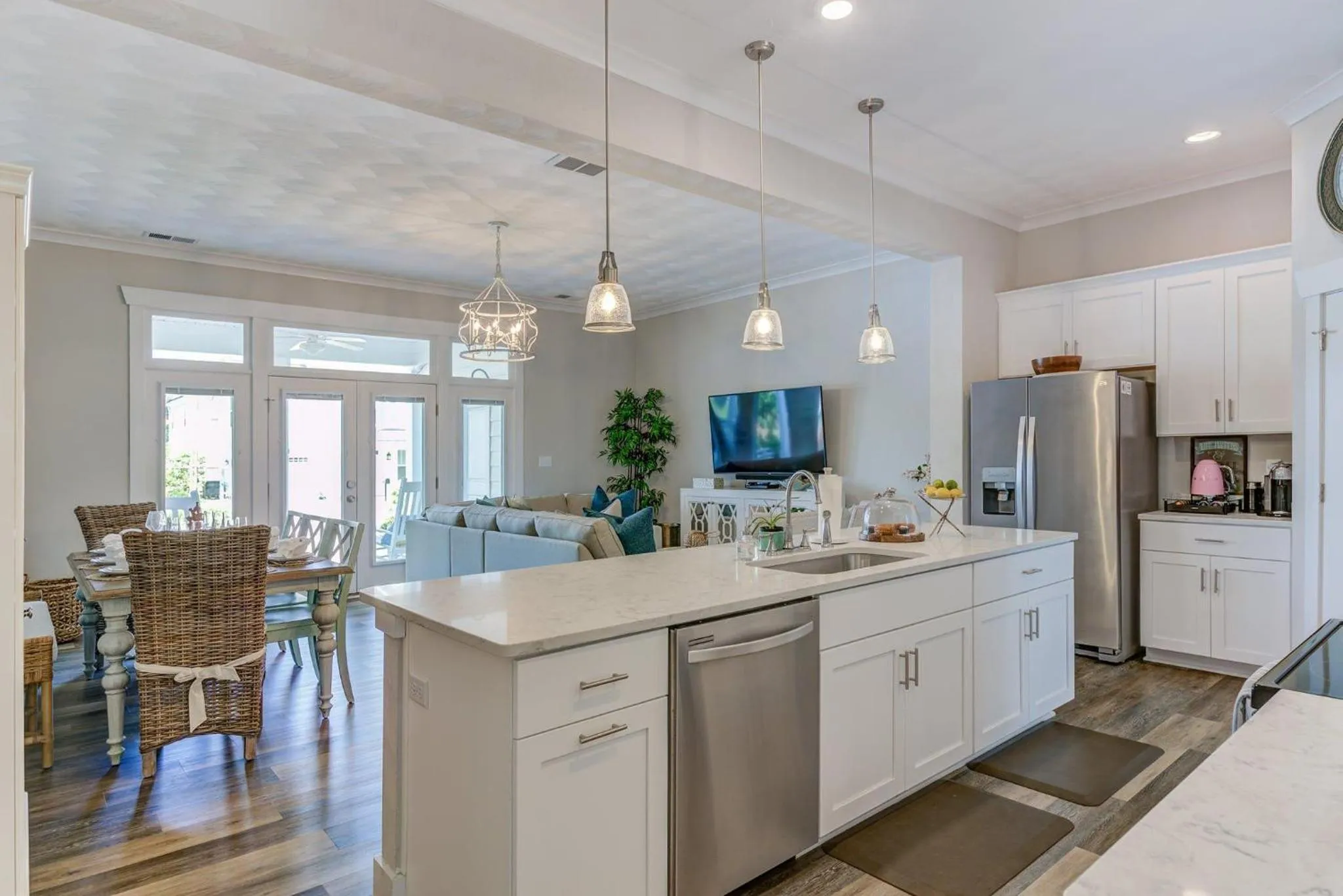 517 The Southend Pier House