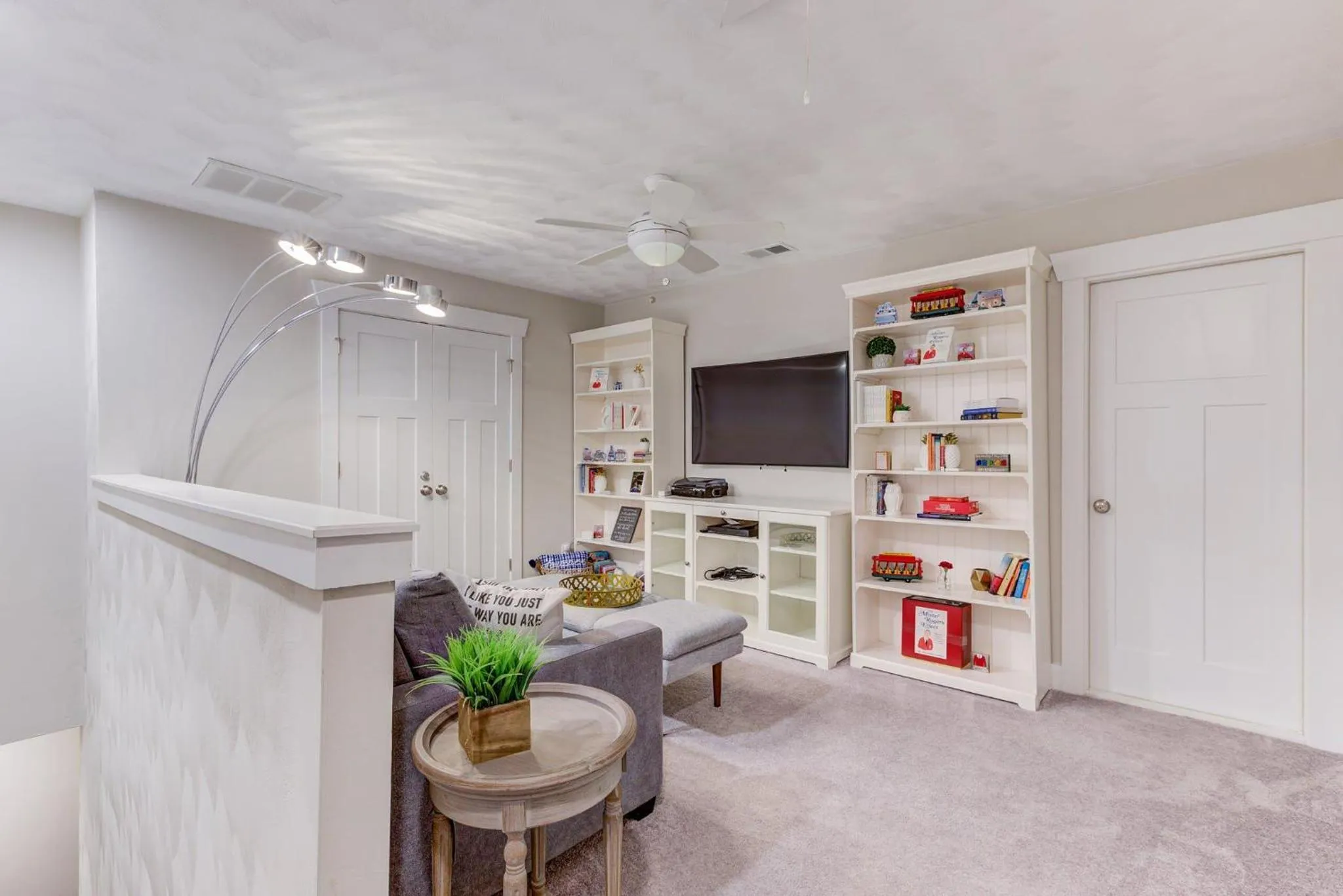 517 The Southend Pier House