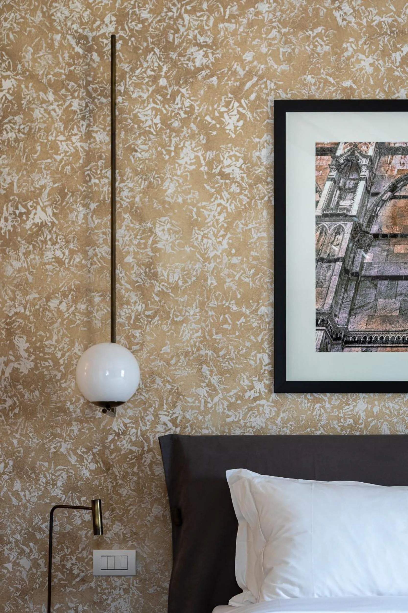 Decorative detail, Bed in Grand Universe La Residenza