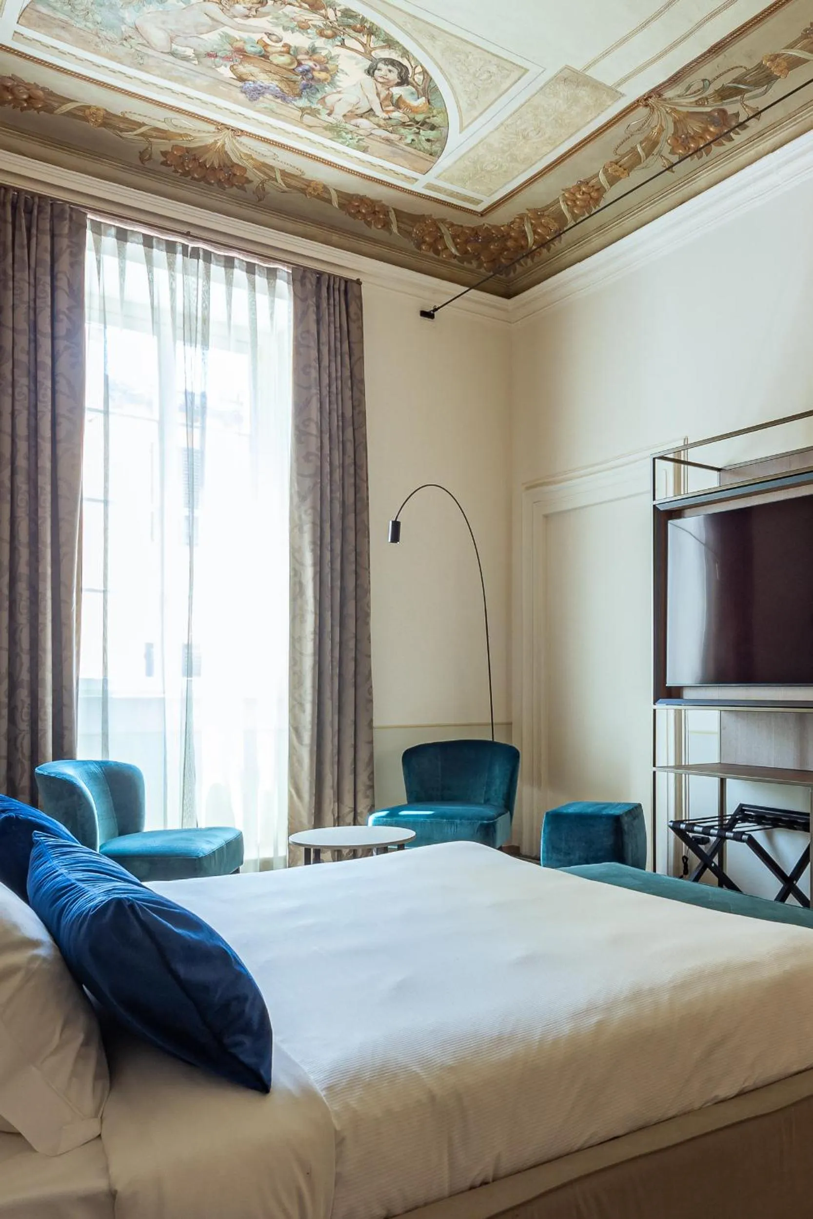 Bedroom, Bed in Grand Universe La Residenza