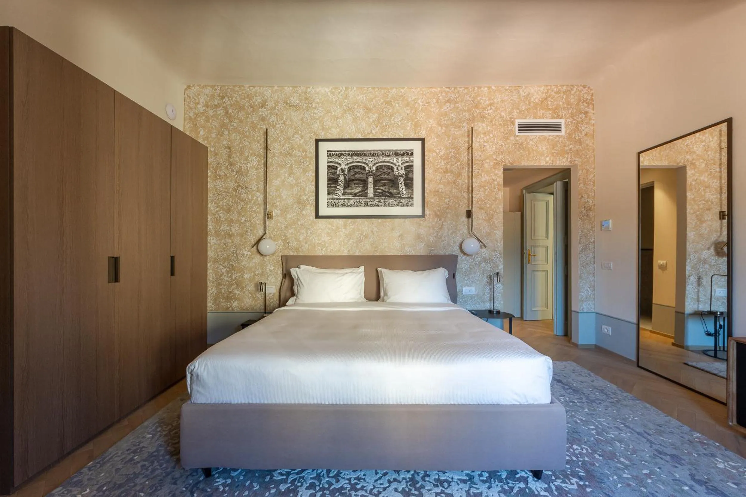 Bedroom, Bed in Grand Universe La Residenza