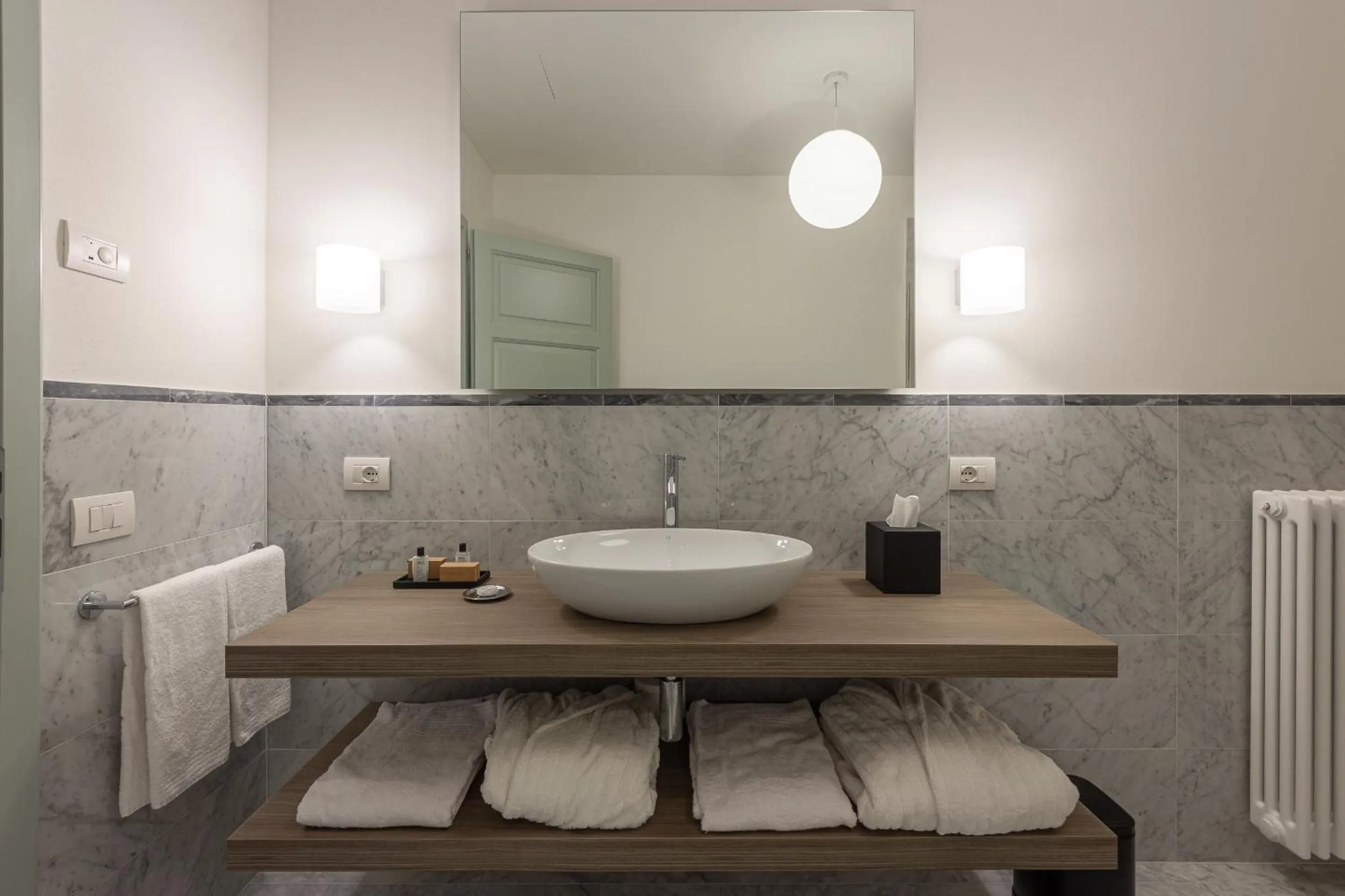 Bathroom in Grand Universe La Residenza