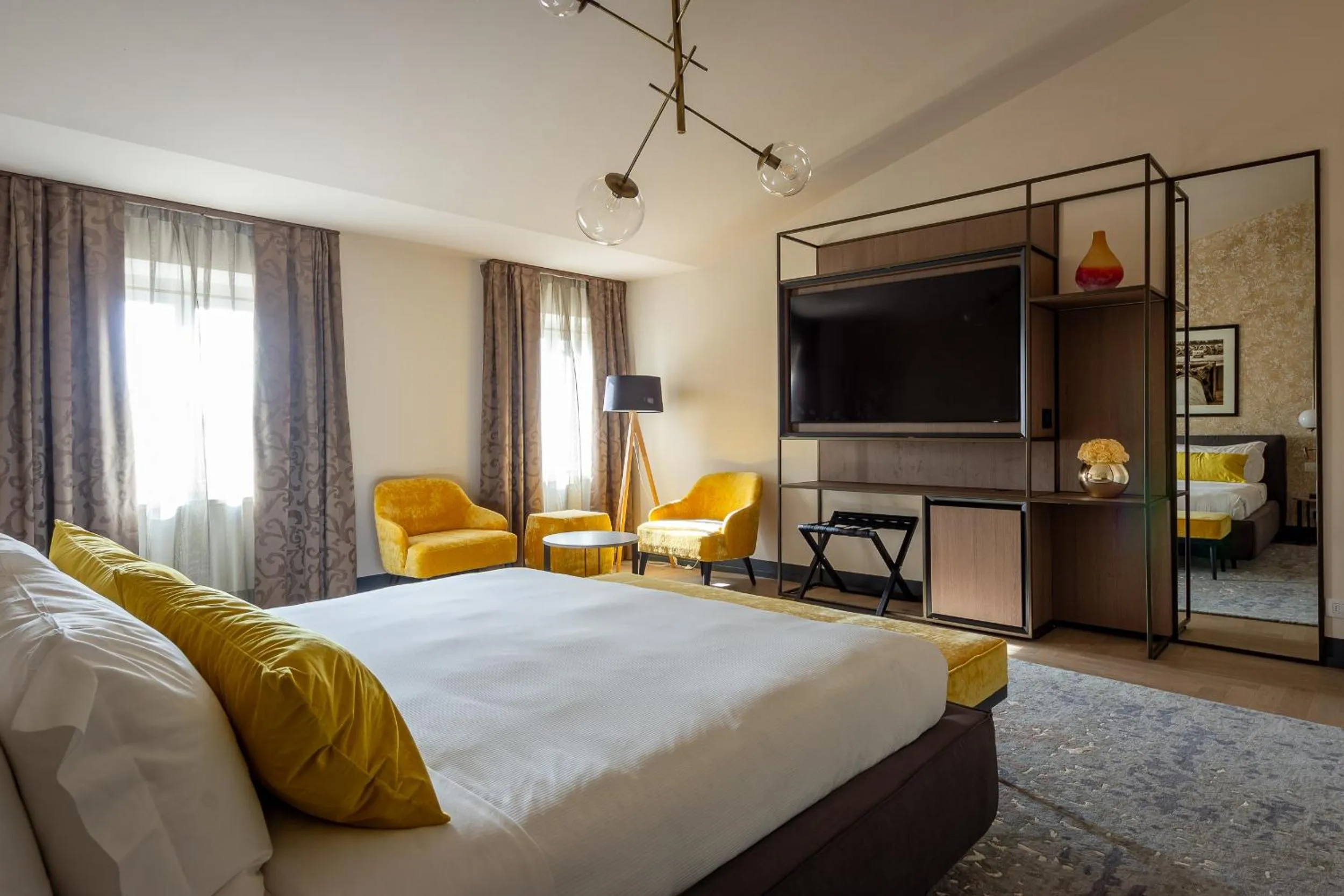 Bedroom, Bed in Grand Universe La Residenza