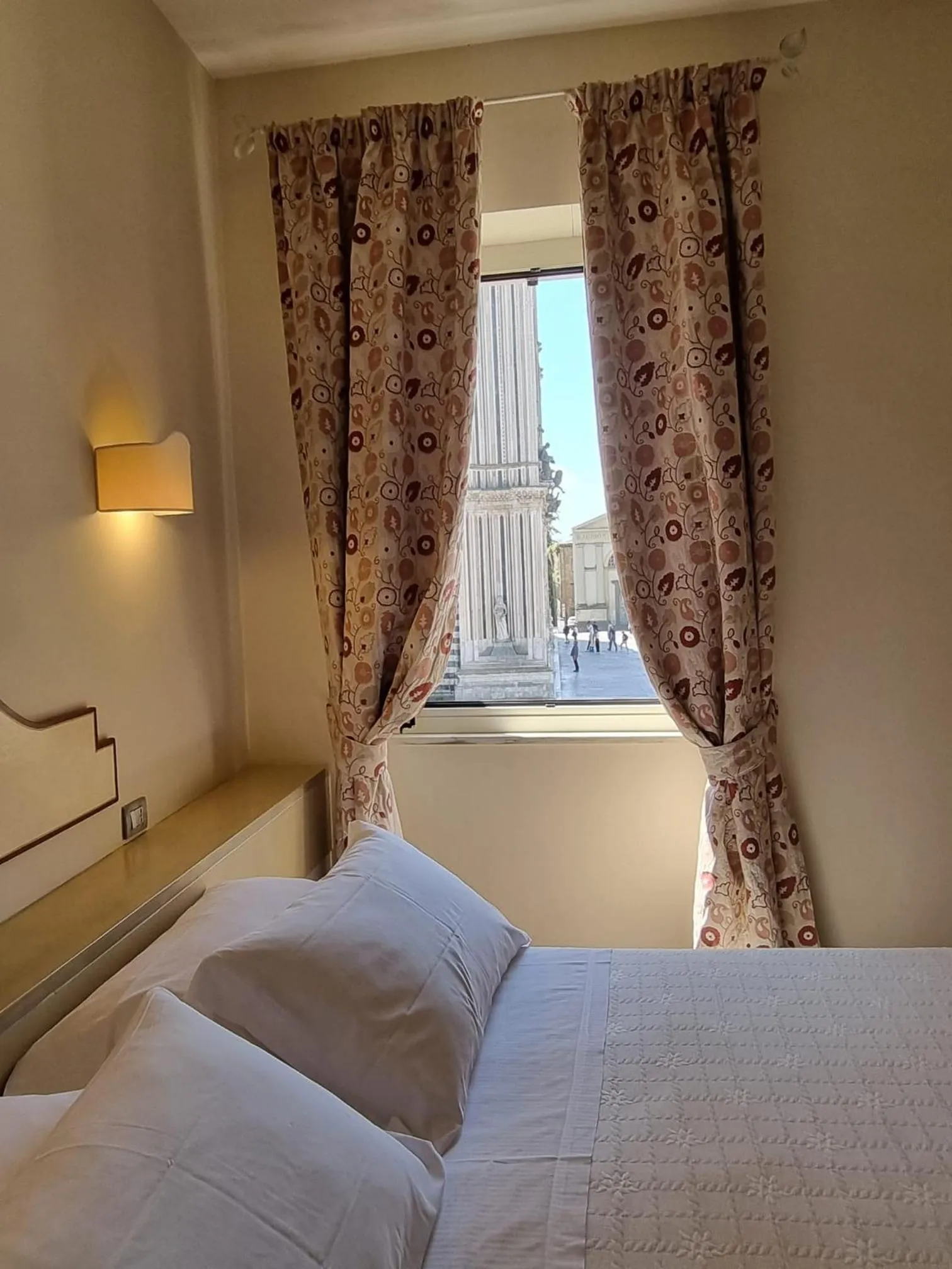 View (from property/room), Bed in Hotel Virgilio