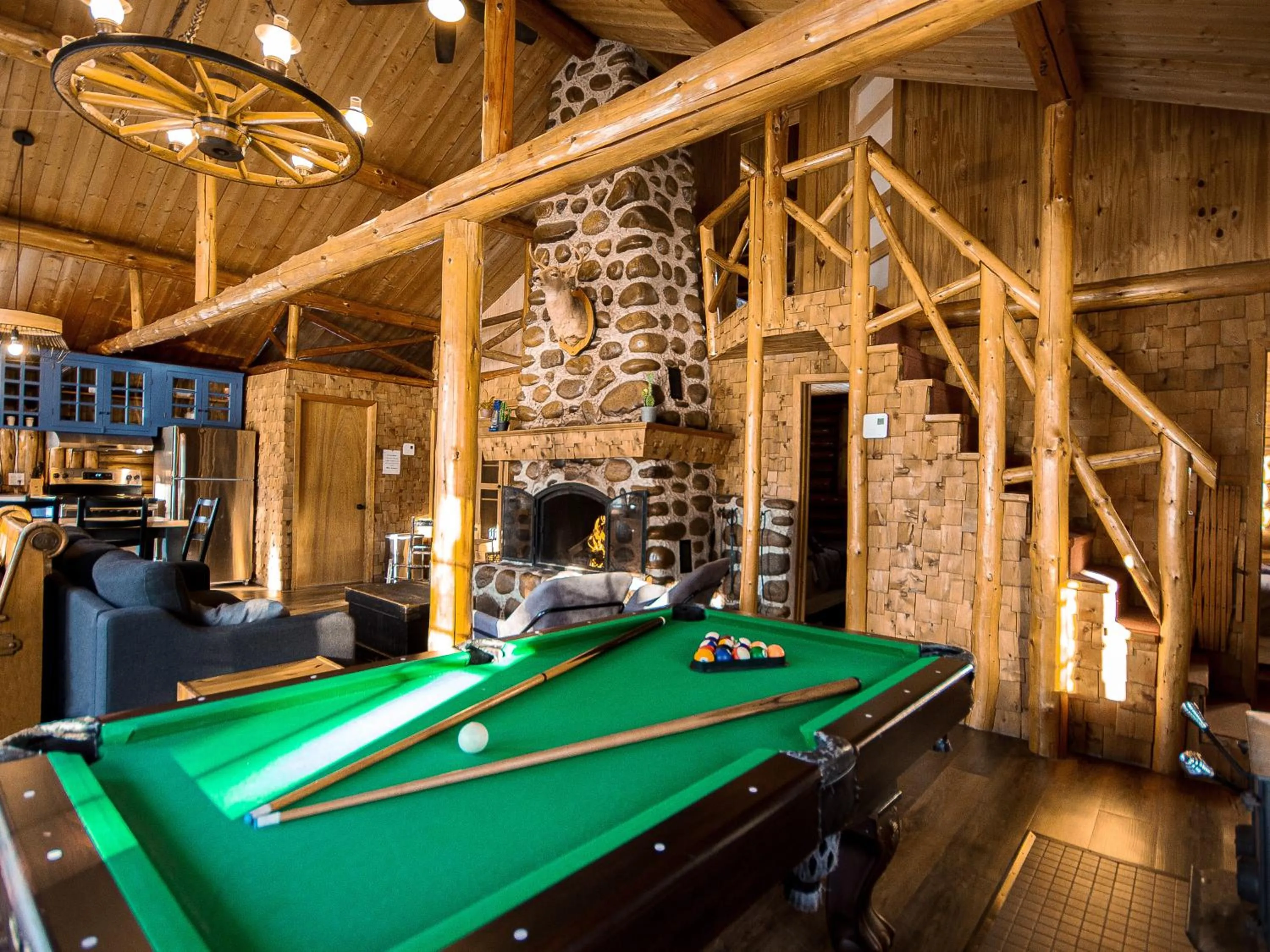 Billiard in Riverside Cabin, Fishing, and Relaxation