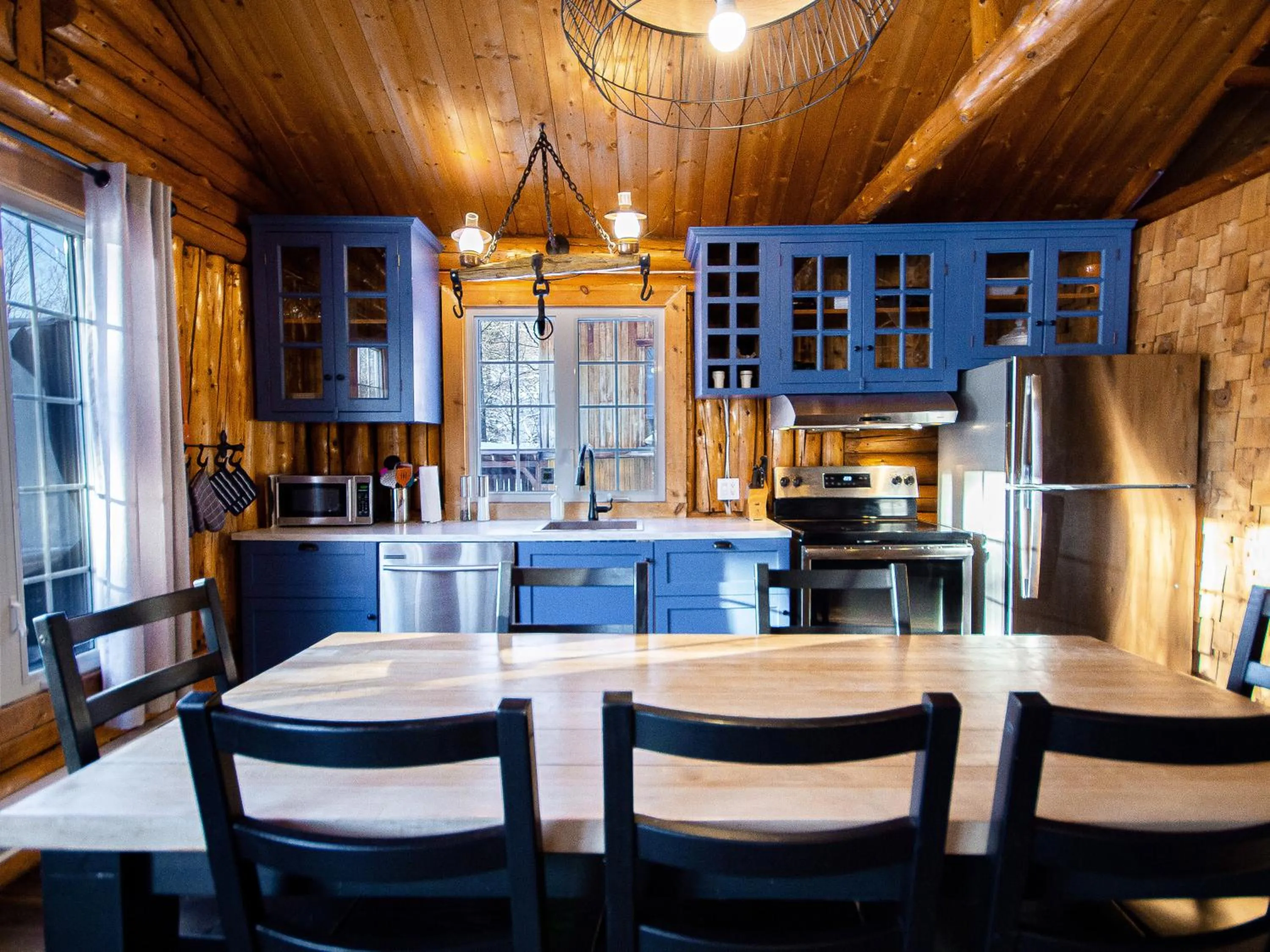 Kitchen or kitchenette in Riverside Cabin, Fishing, and Relaxation