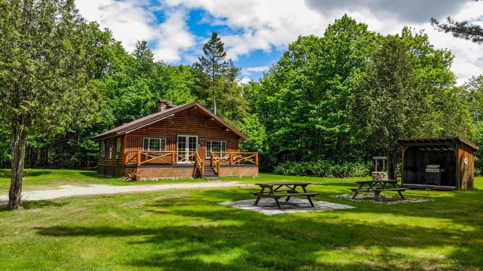 Riverside Cabin, Fishing, and Relaxation