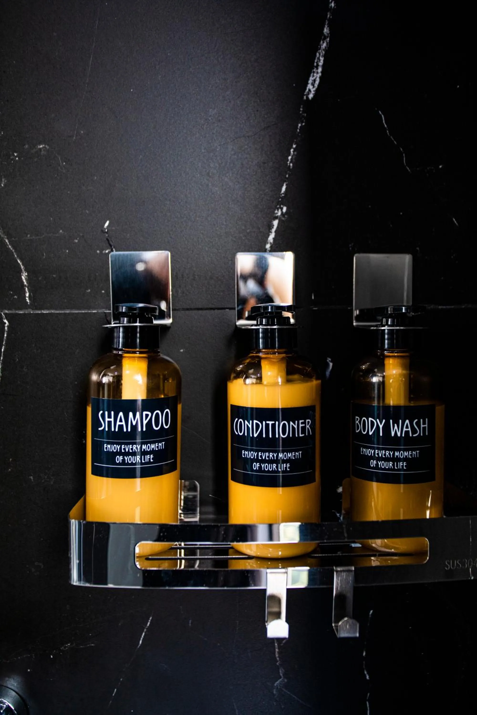 Shower in La Maison Boutique Hotel