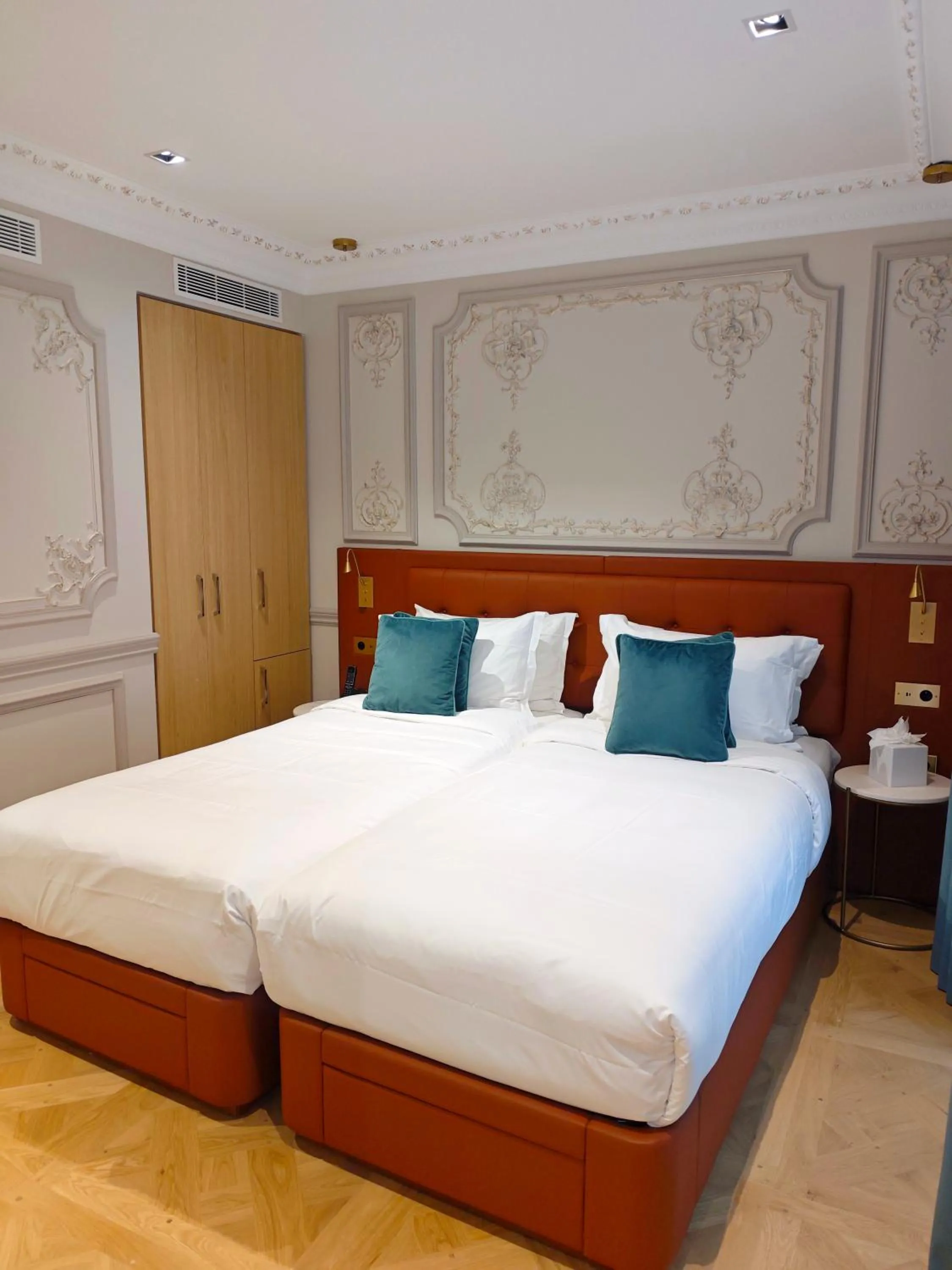 Bedroom, Bed in Mode Paris Aparthotel