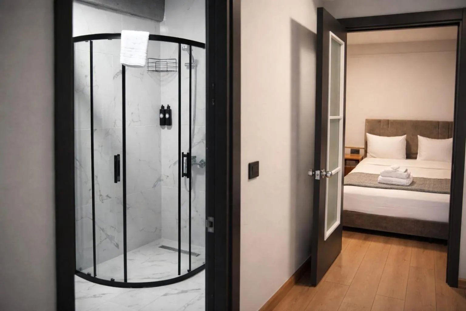 Shower, Bed in Olen Uskudar Hotel