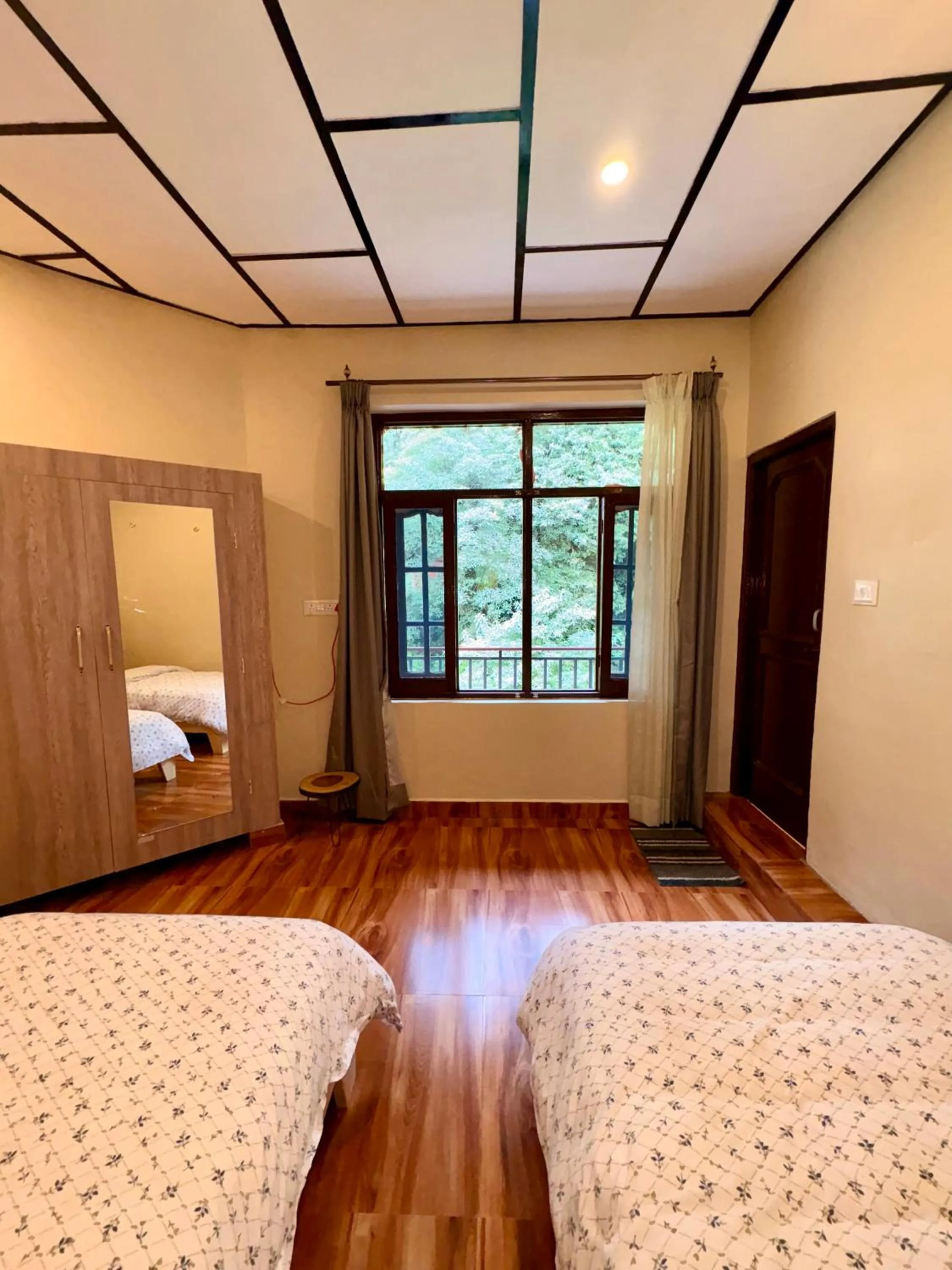 Photo of the whole room, Bed in Eevolve Dharamkot - An Eco Hostel