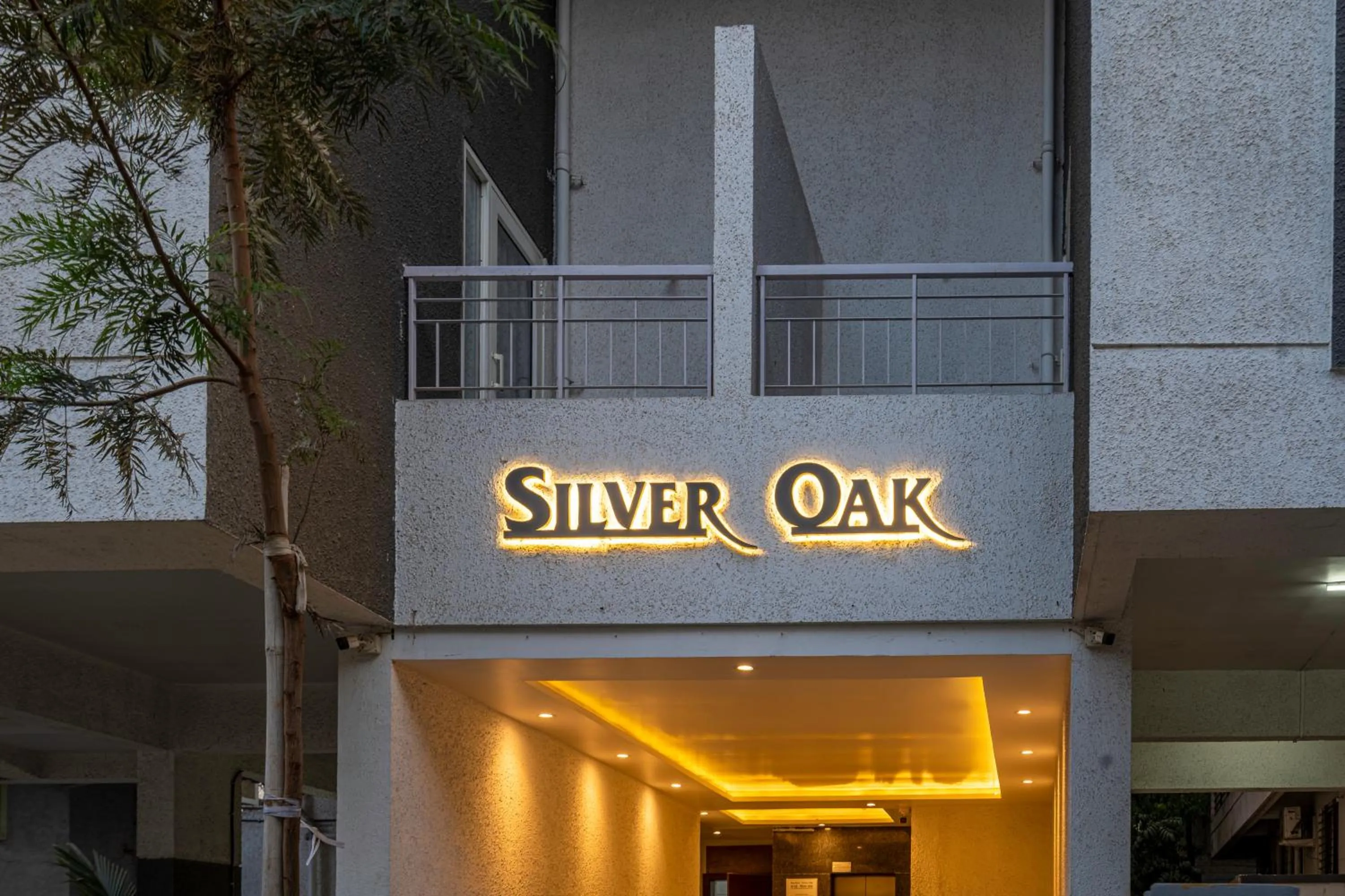 Day in StayBird - Silver Oak, An Apartment Hotel, Kharadi