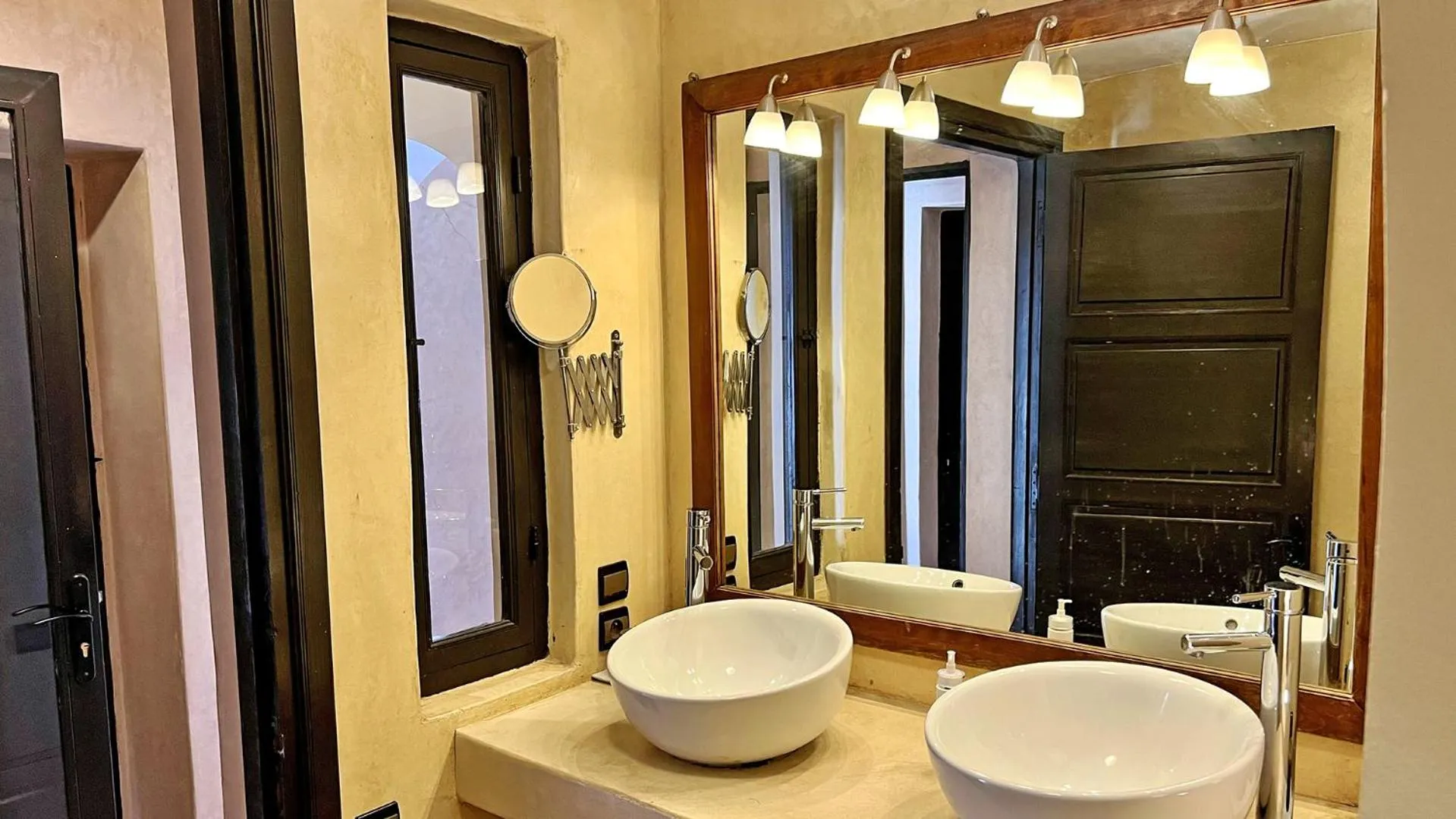 Bathroom in Riad Pourpre Medina