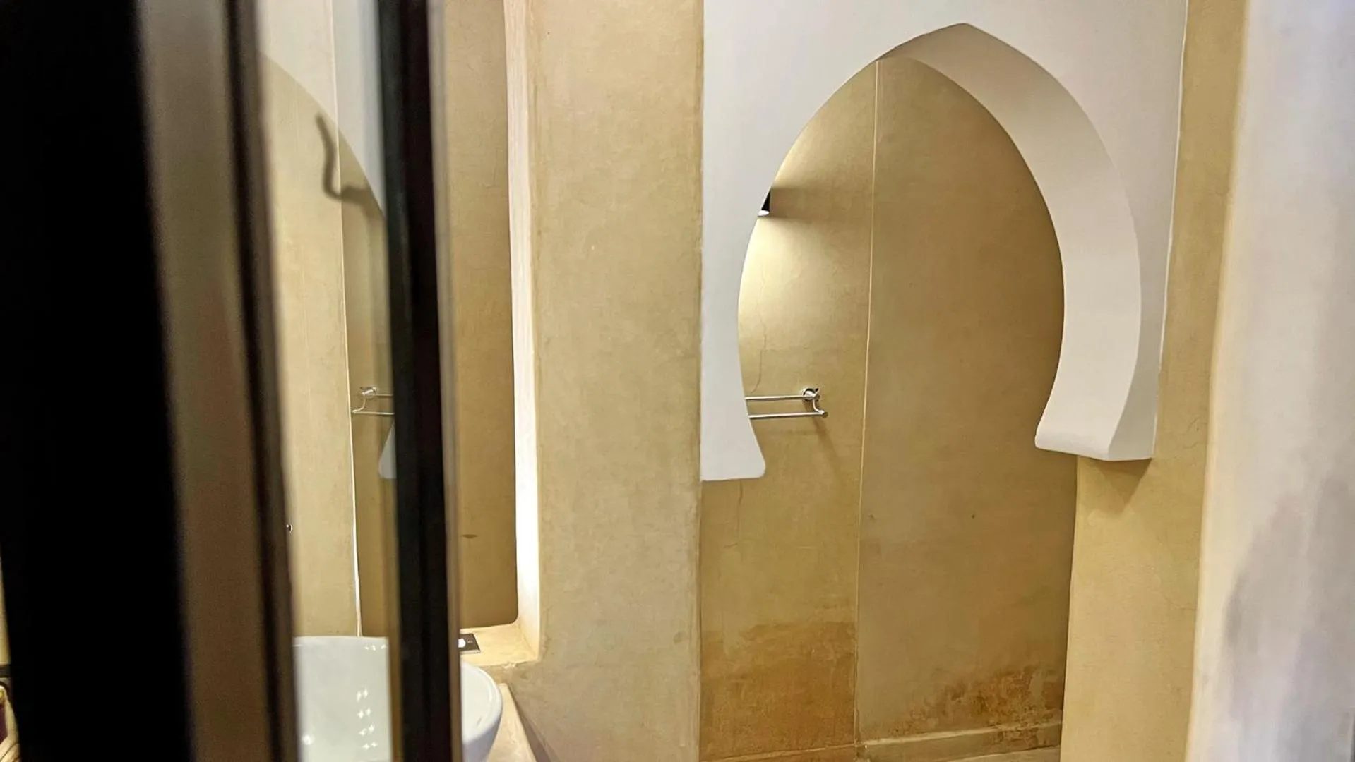 Bathroom in Riad Pourpre Medina