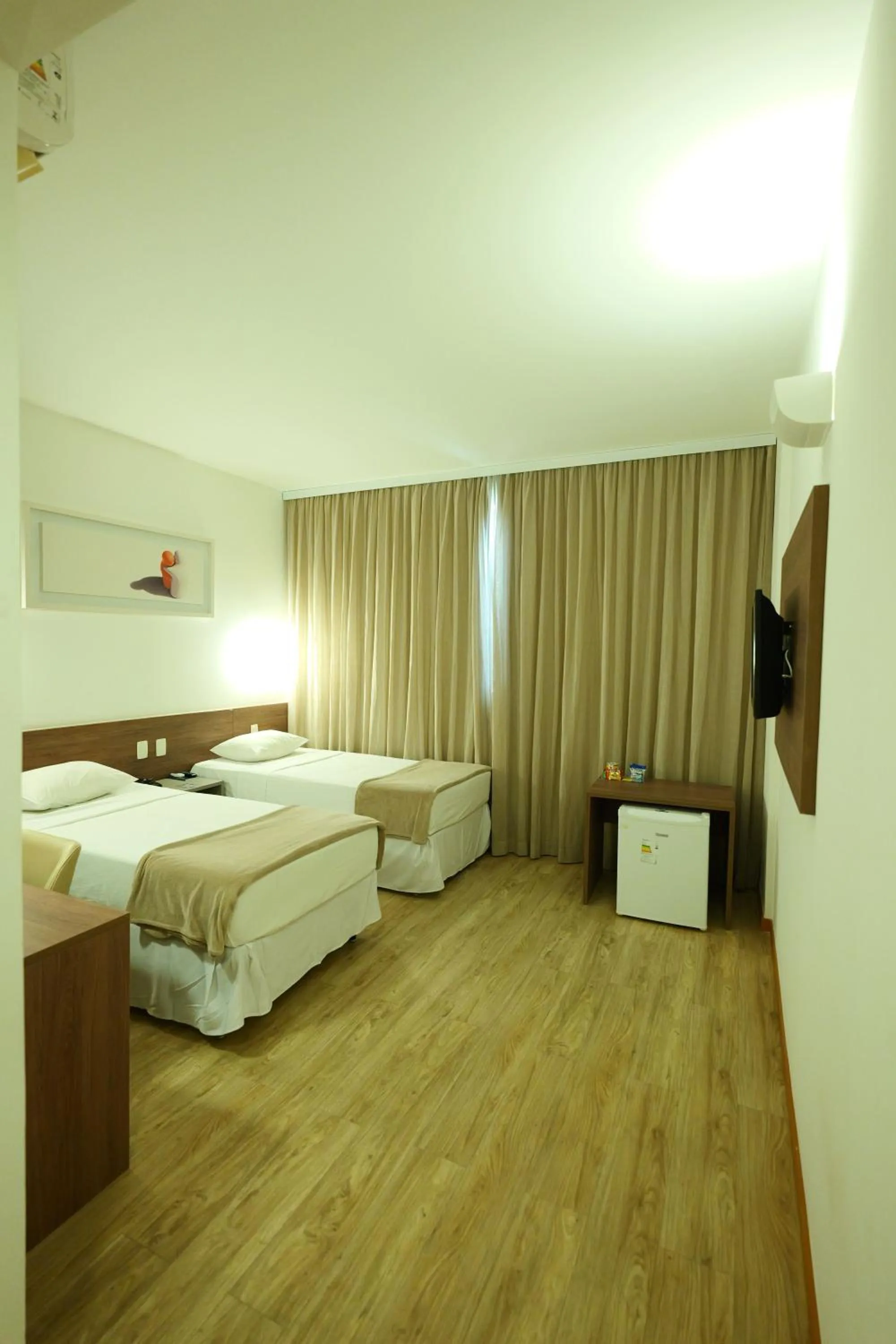 Bedroom, Bed in Samba Linhares