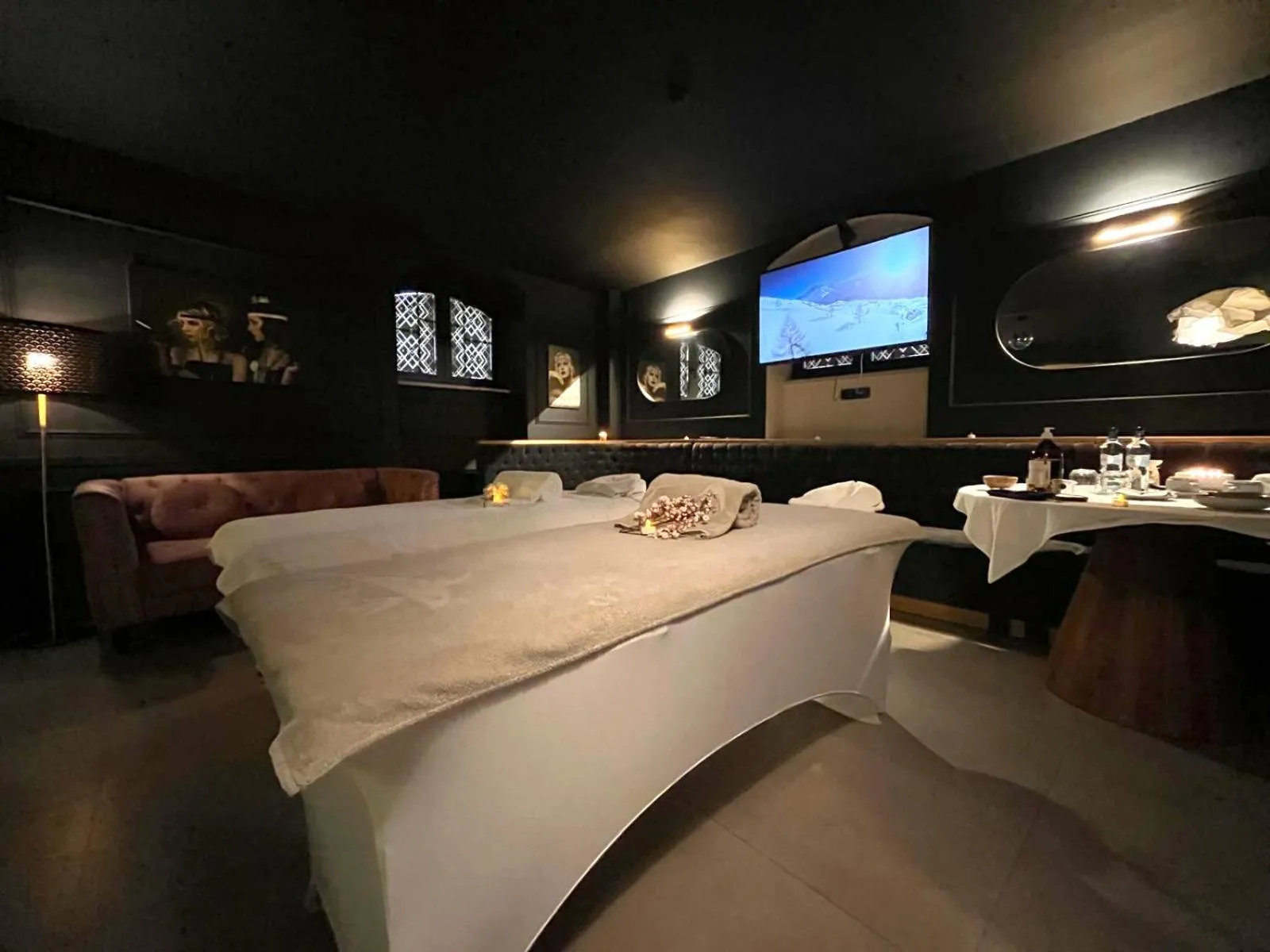 Spa and wellness centre/facilities, Bed in Storytellers Palace