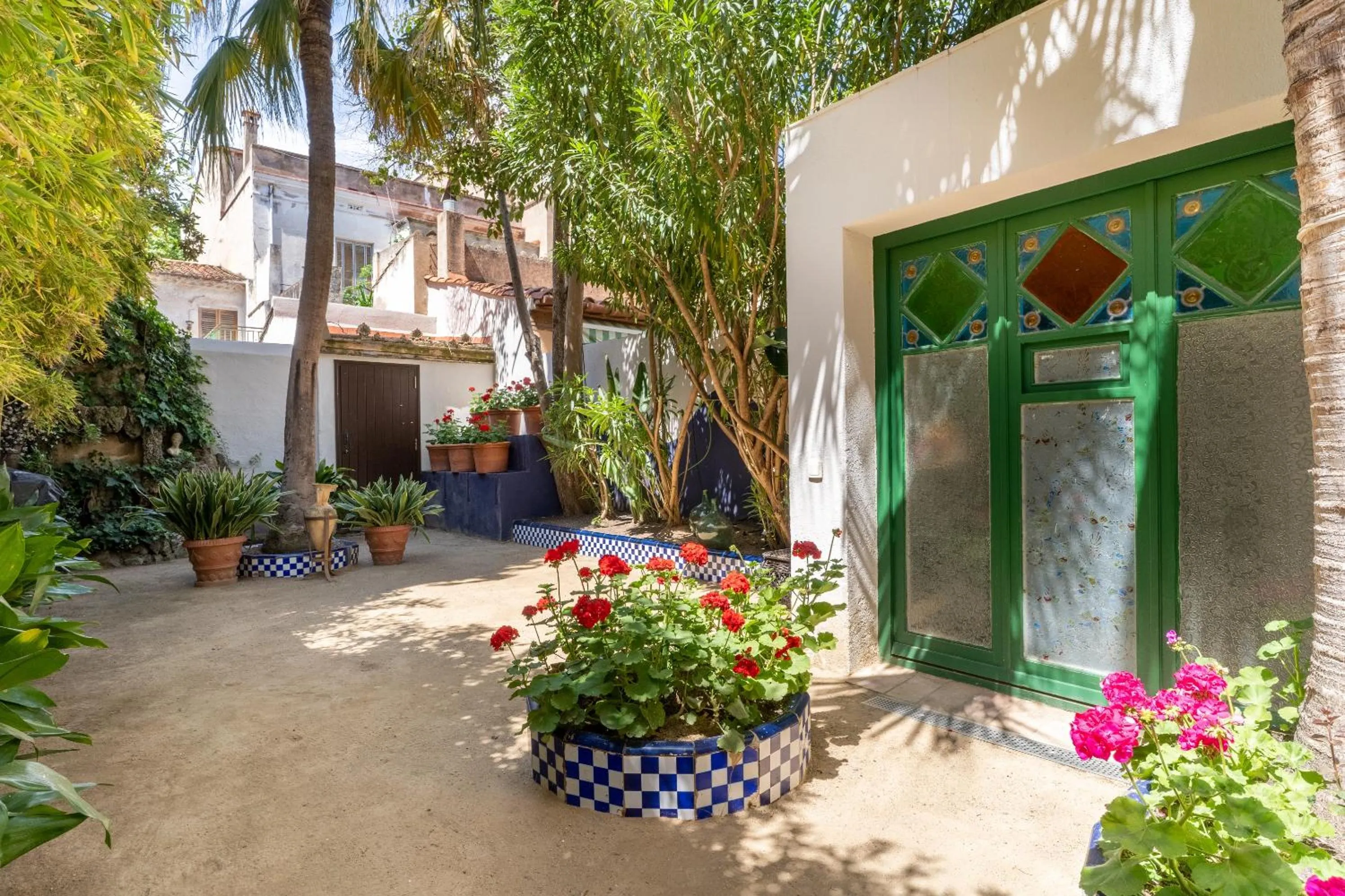 Patio in El Petit Palauet