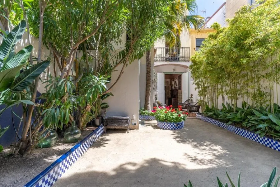 Garden view in El Petit Palauet