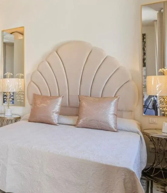 Bedroom, Bed in El Petit Palauet