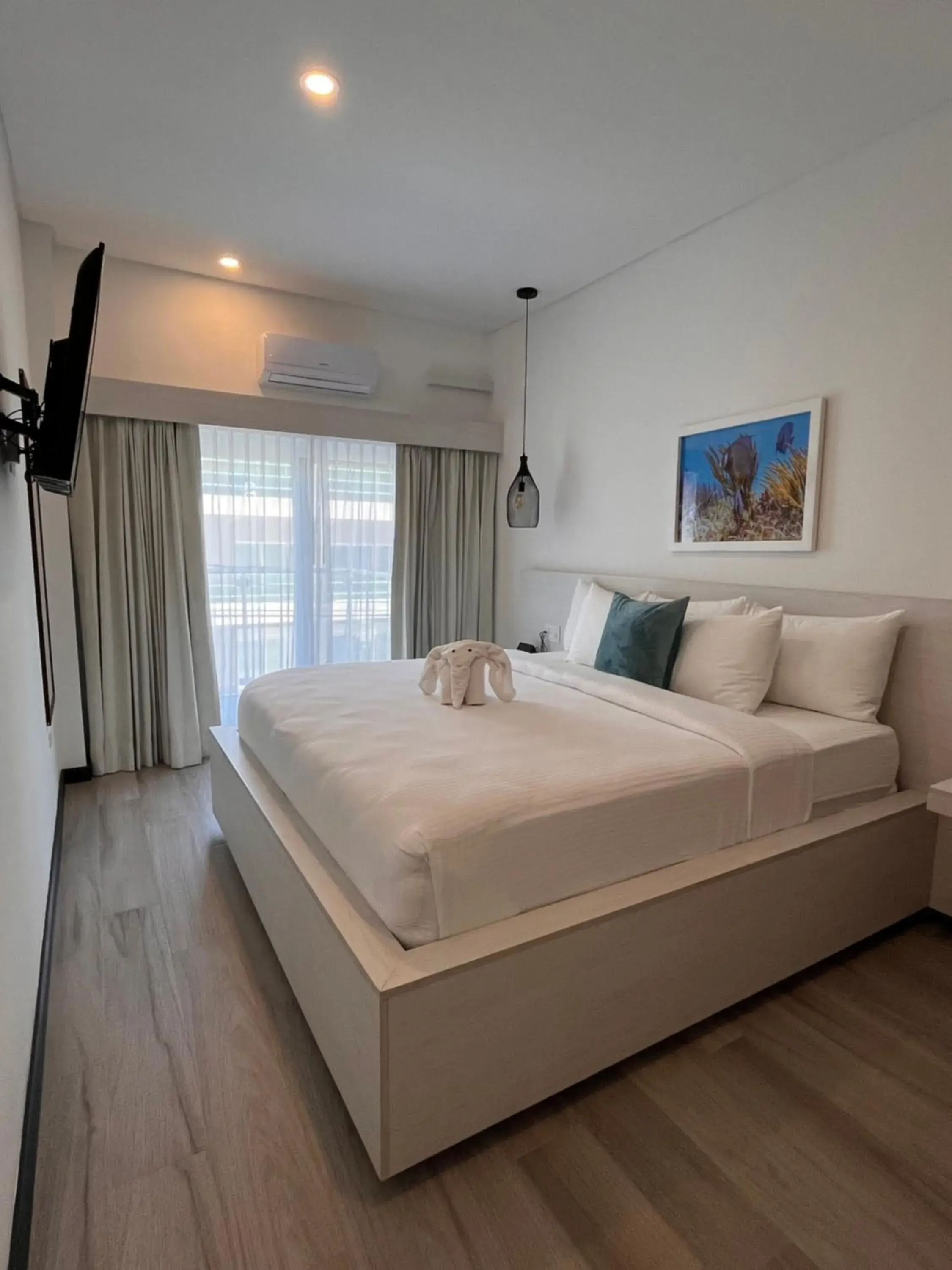 Suite with Balcony in The Watermark Hotel Suite with Balcony in The Watermark Hotel