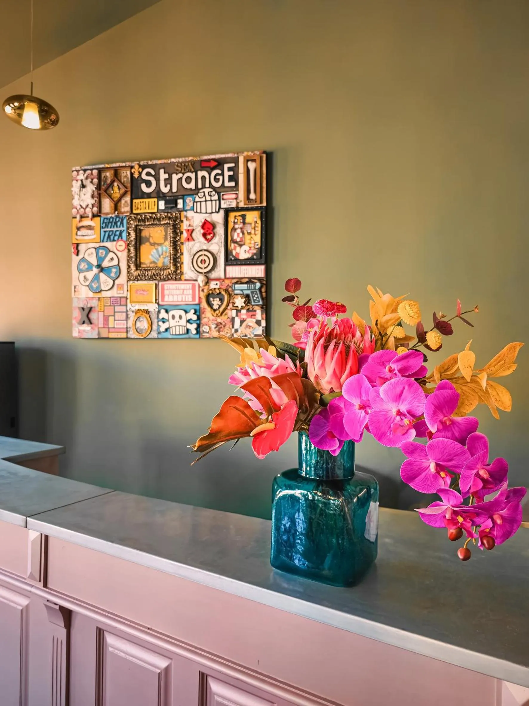 Decorative detail in Grand Hôtel Dauphiné Toulon, Boutique Hôtel & Suites