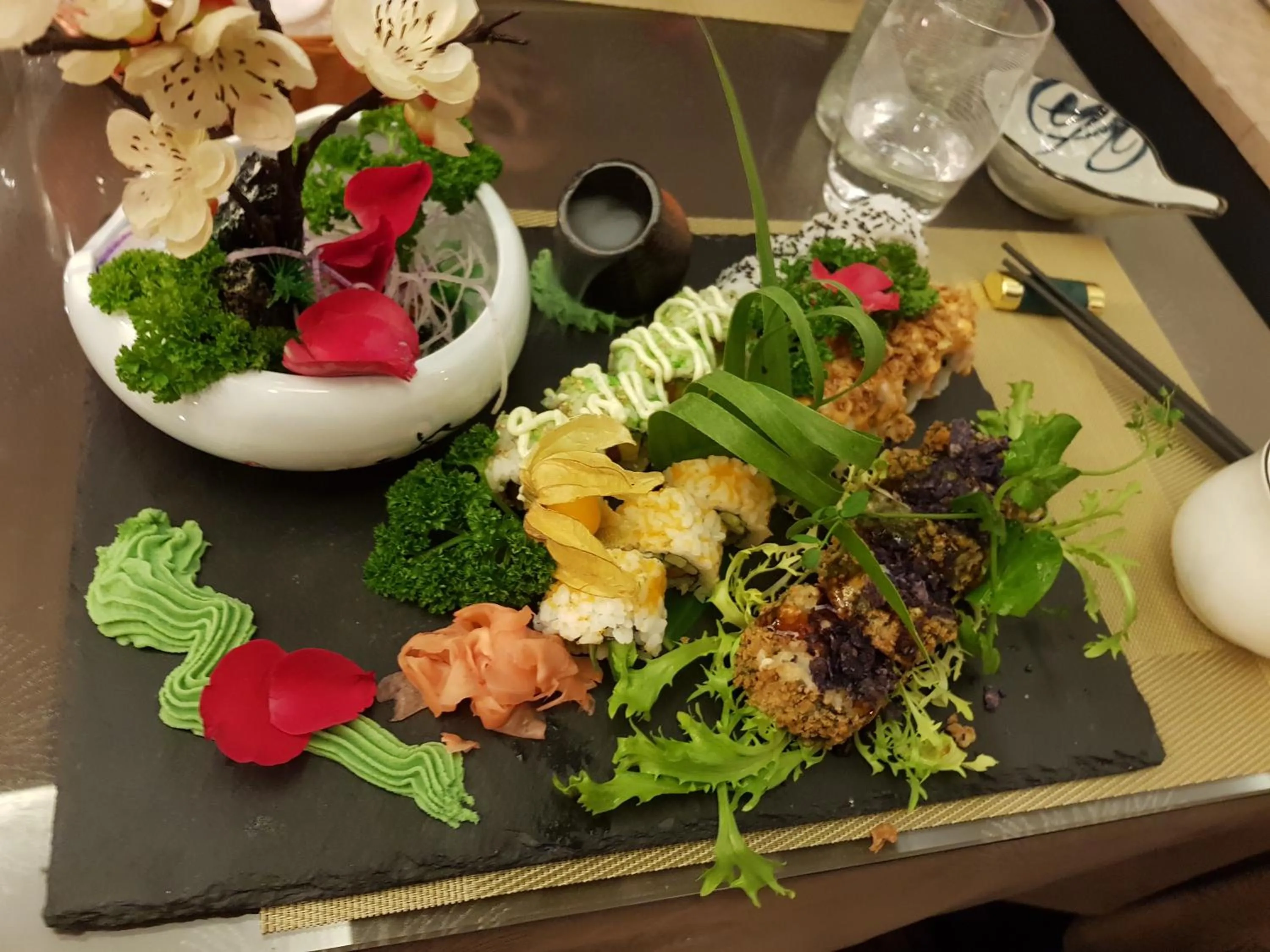 Food and drinks in hotel whiteswan