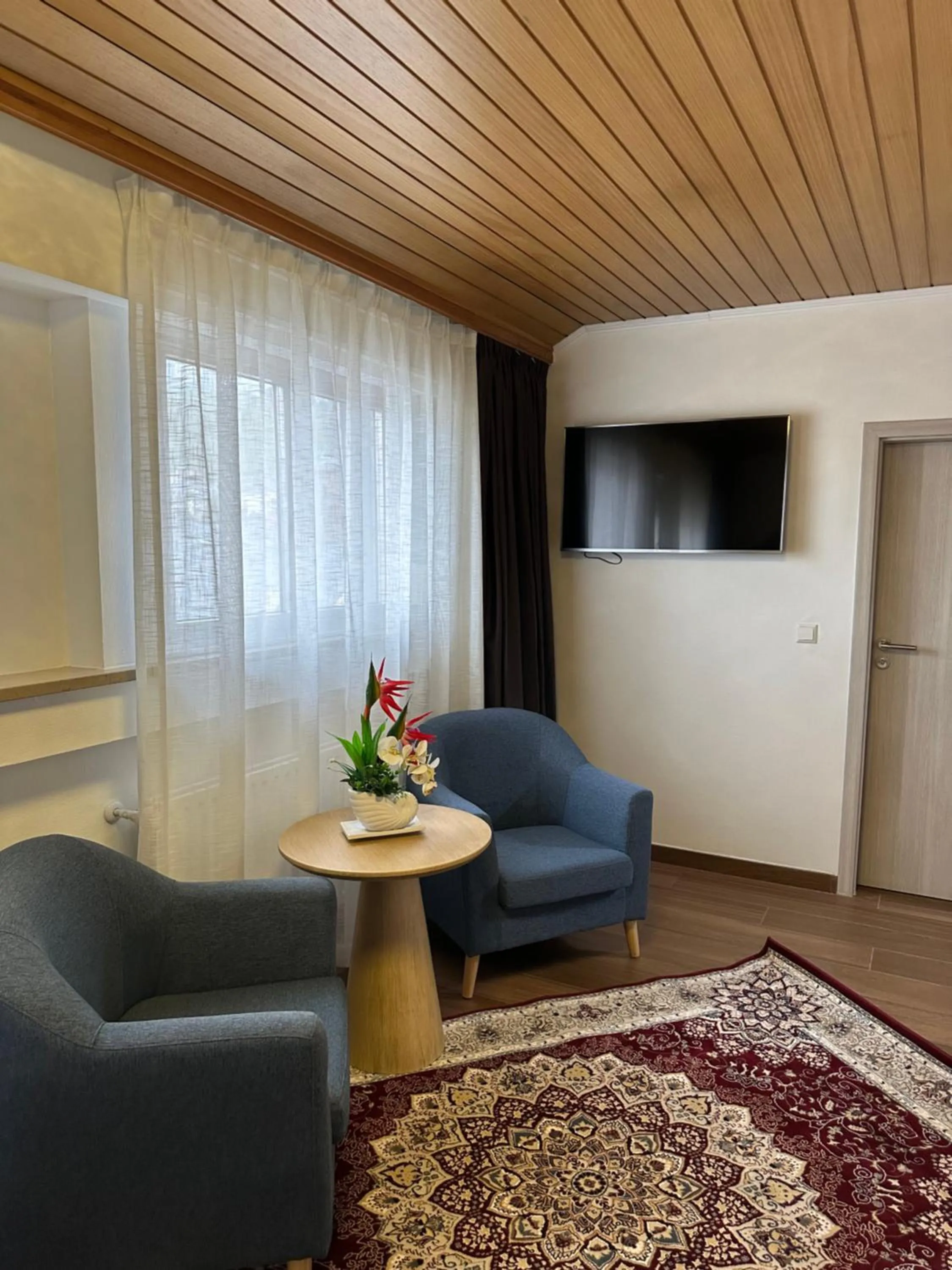 TV and multimedia in hotel whiteswan