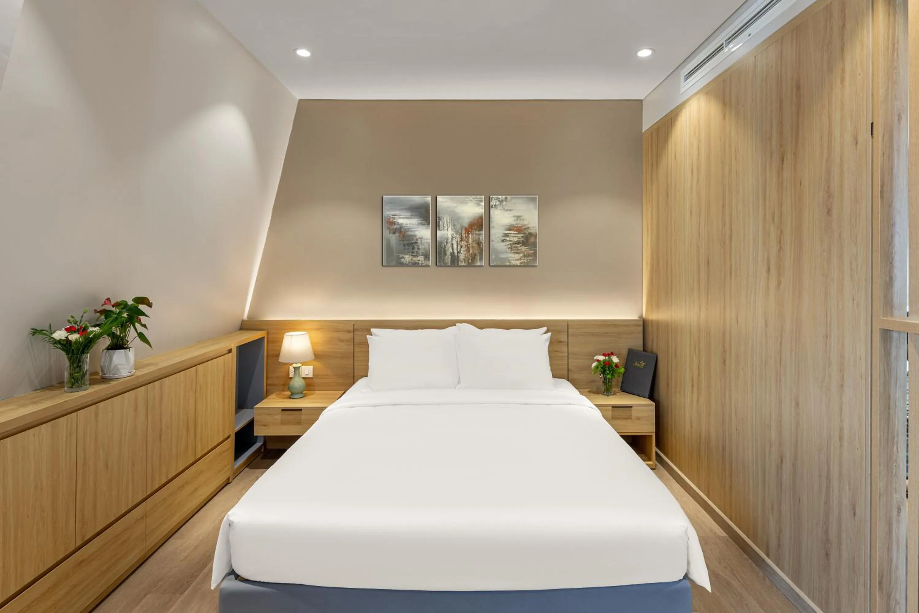 Bed in Laputa Hotel Phú Quốc