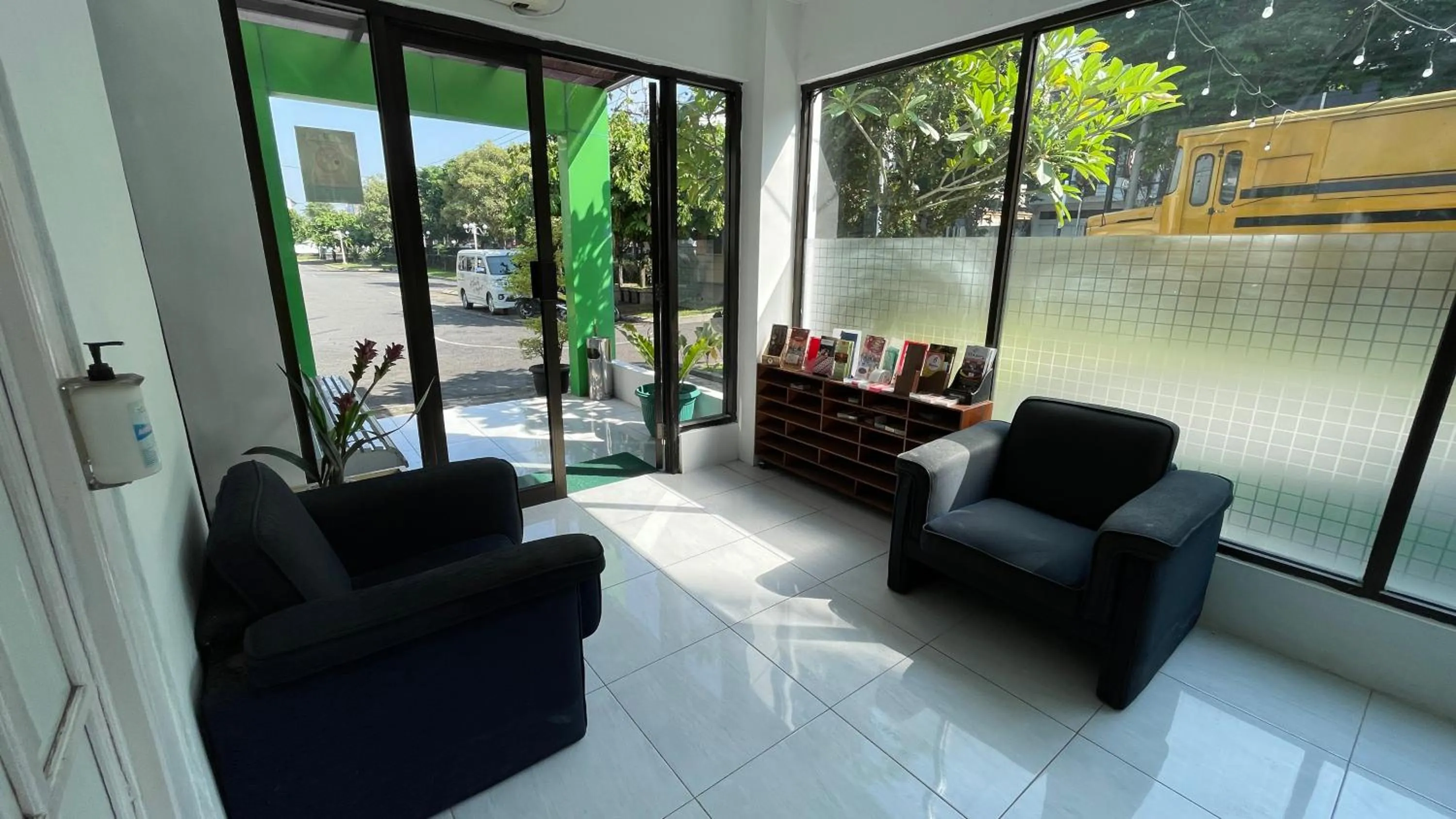 Seating area in Planters Guest House