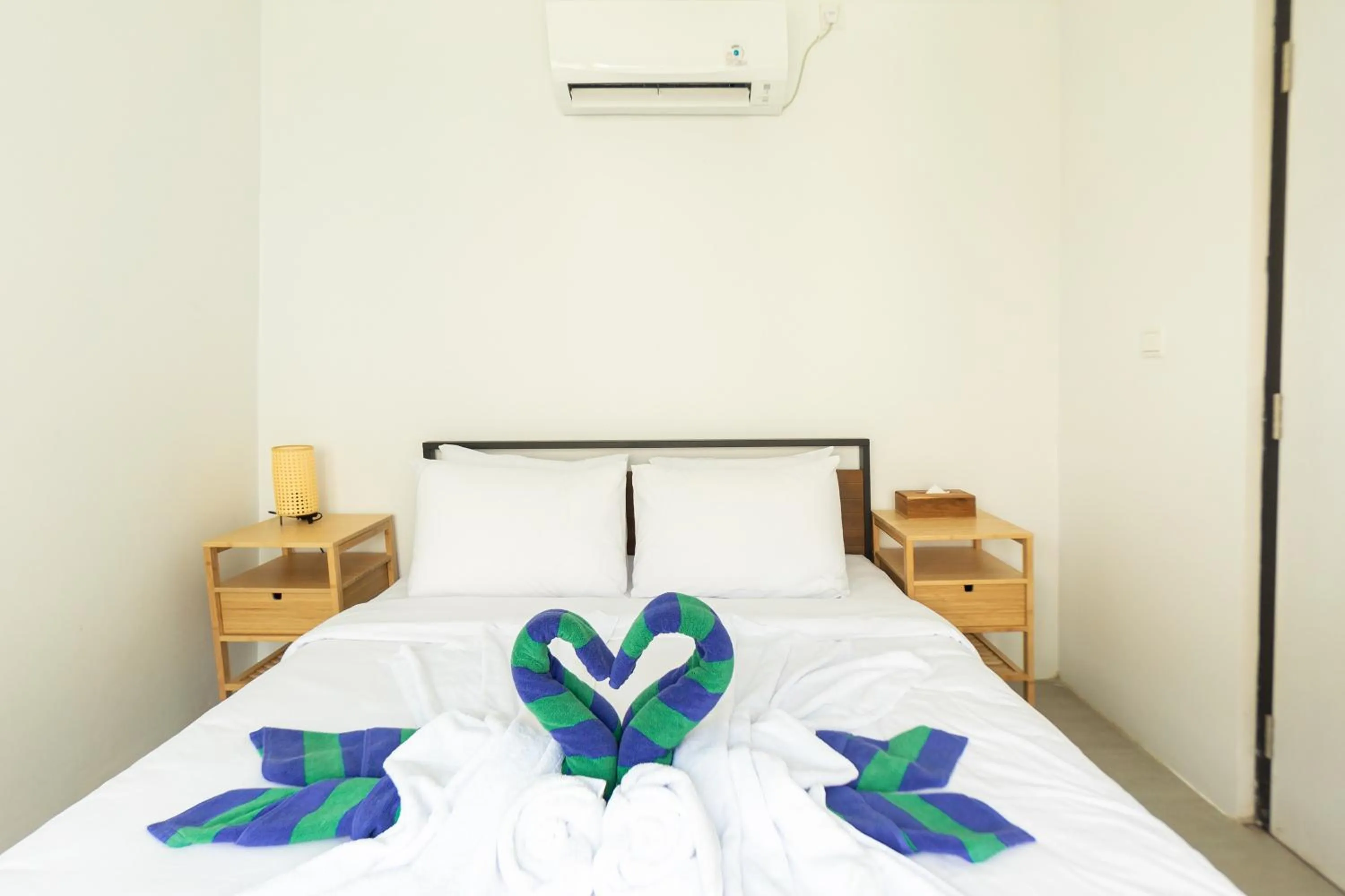 Bedroom, Bed in Mula Villa