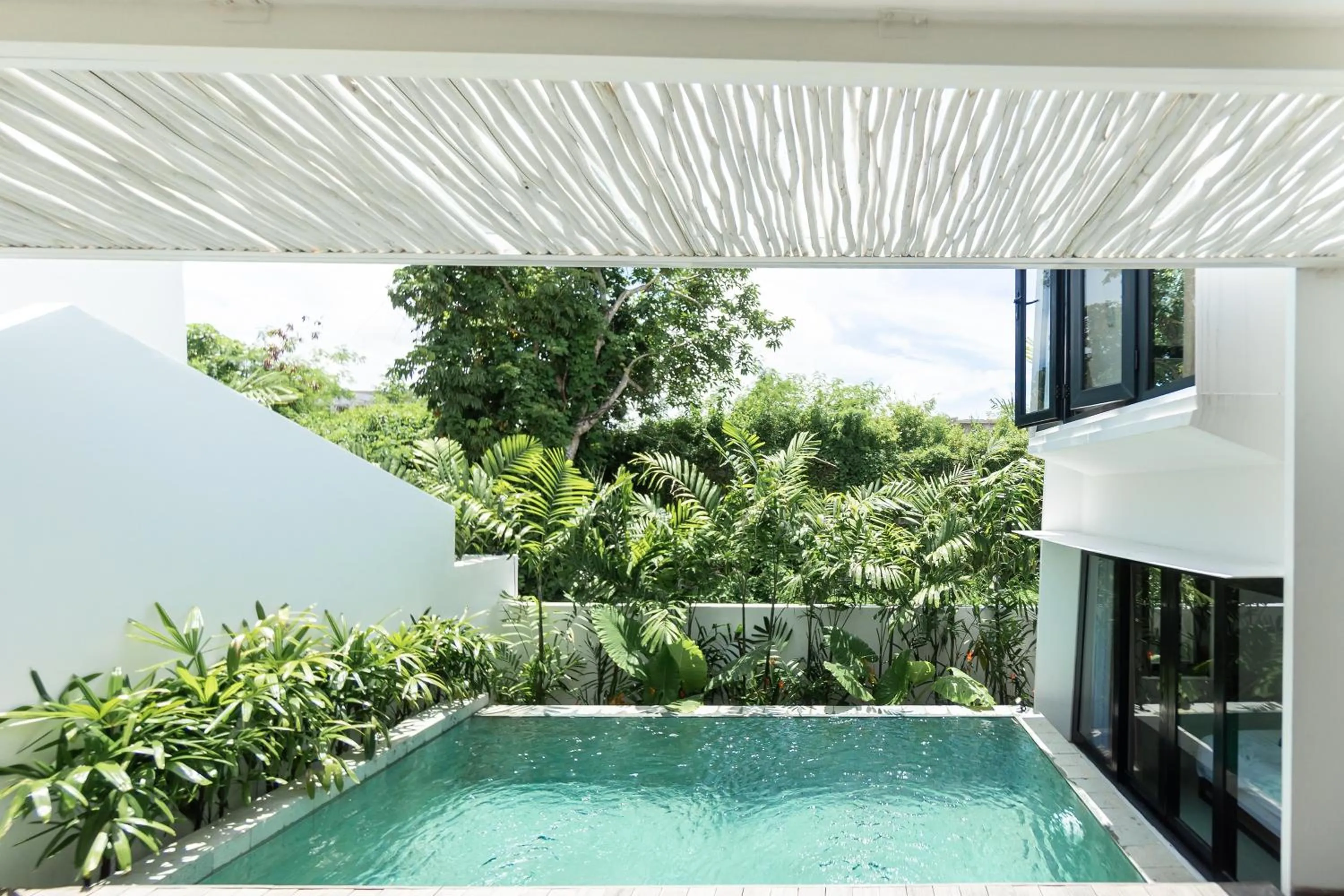 Swimming pool in Mula Villa