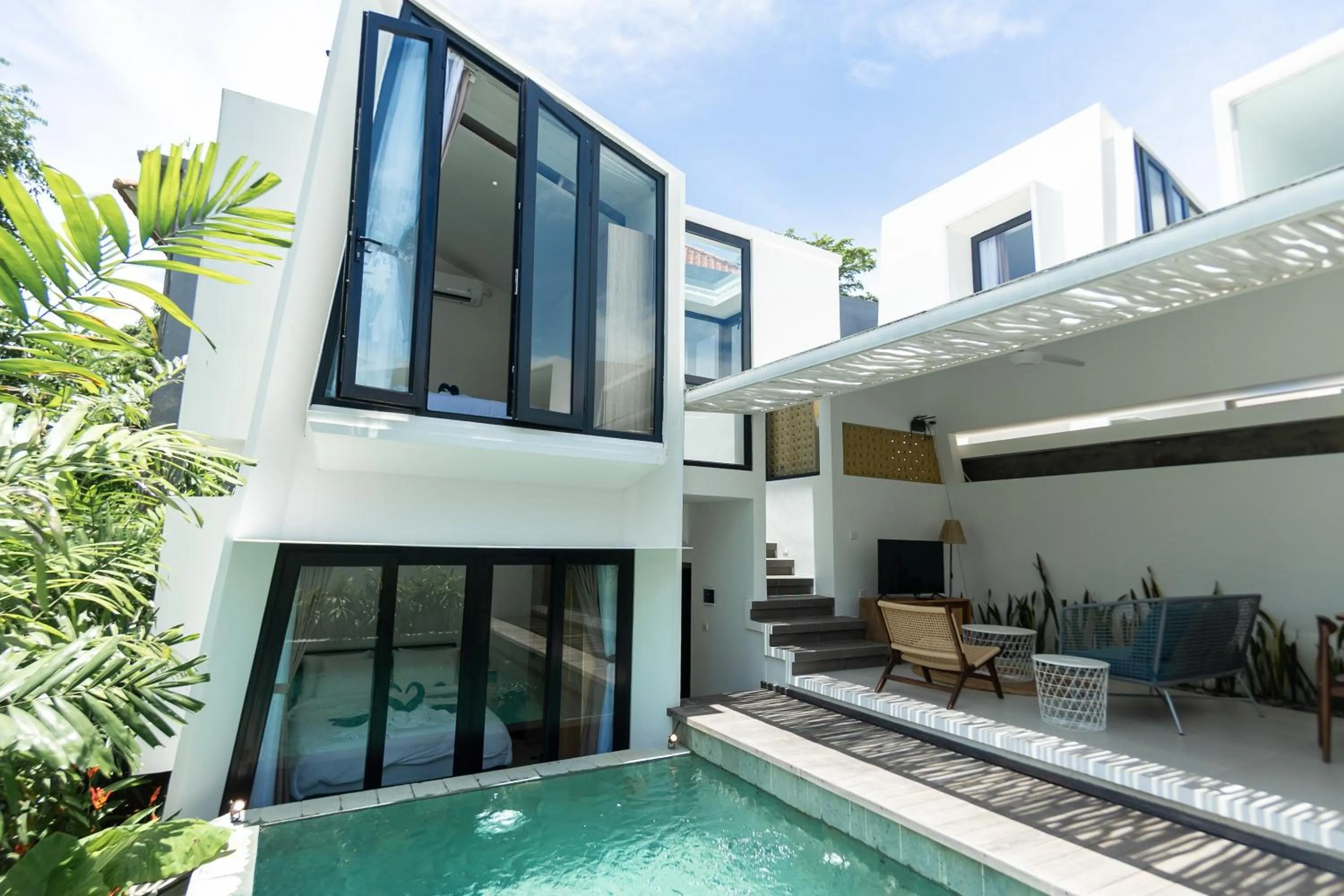 Property building in Mula Villa