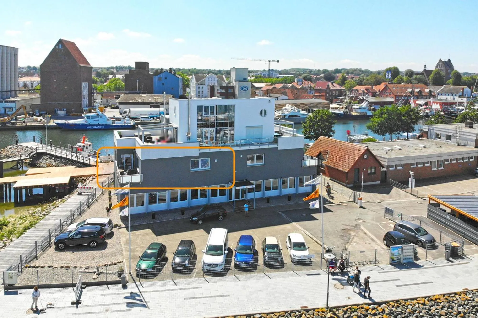 Property building in Harbours