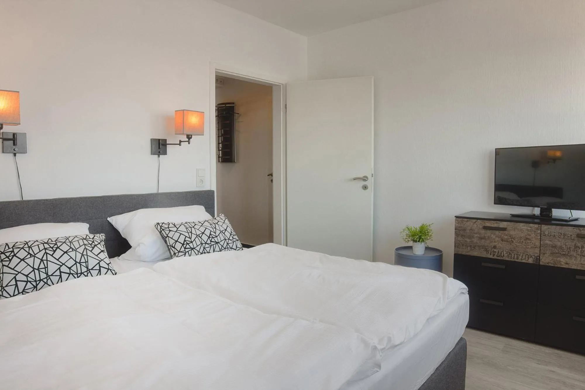 Bed in Harbours